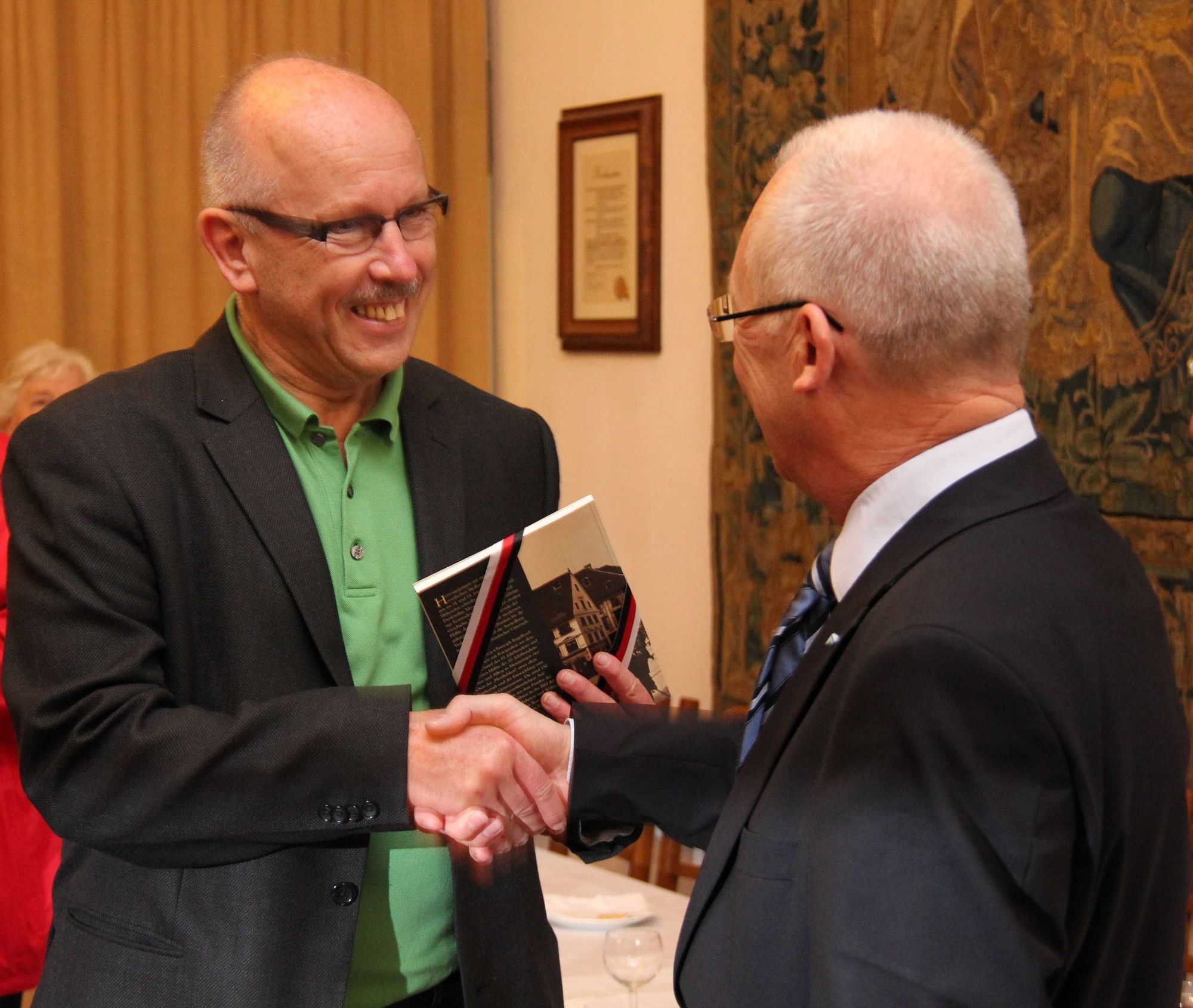 Begrüßt wurden die Teilnehmer der Informationsfahrt von Dr. Ivo Holzinger. Foto: stadt memmingen