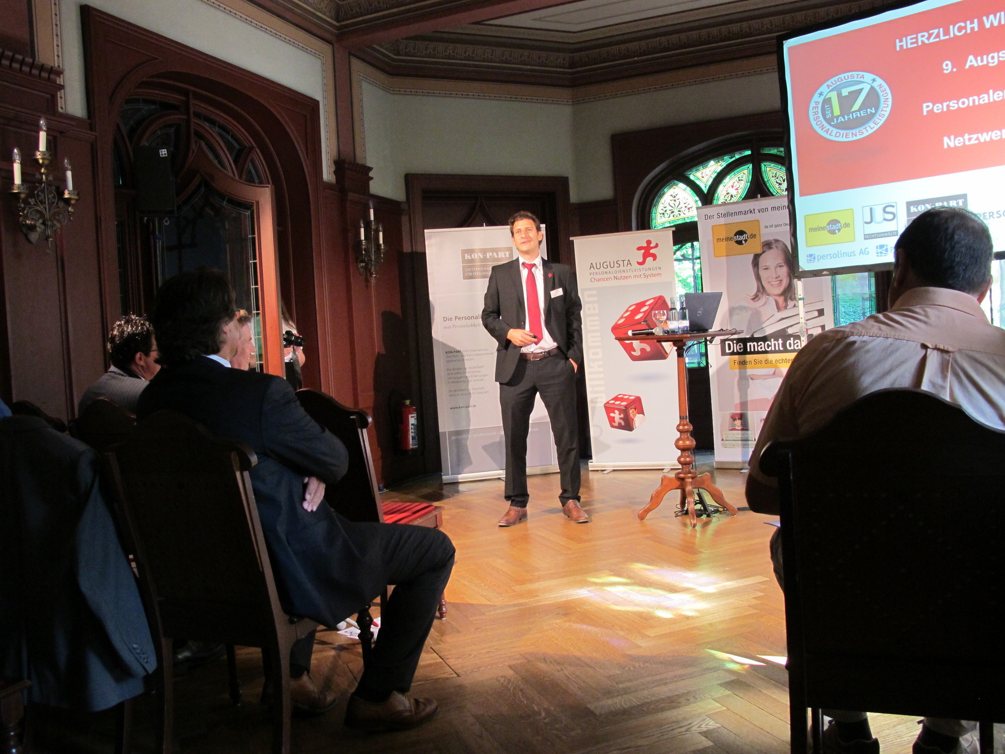 Das 9. Augsburger Personalentscheider Netzwerktreffen stand ganz im Zeichen von Social Media, Foto: B4B SCHWABEN
