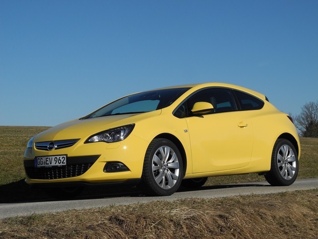 Opel Astra GTC 1,4 Turbo, Foto: Dietmar Stanka