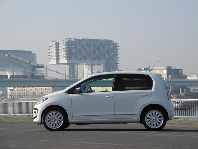 Volkswagen white up! Viertürer, Foto: Dietmar Stanka