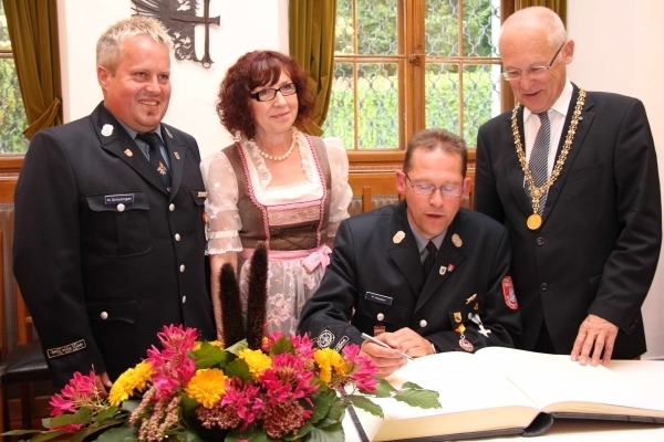 Herbert Griesinger, Bürgermeisterin Margareta Böckh, Peter Hieber und OB Dr. Ivo Holzinger; Foto: Pressestelle Stadt Memmingen