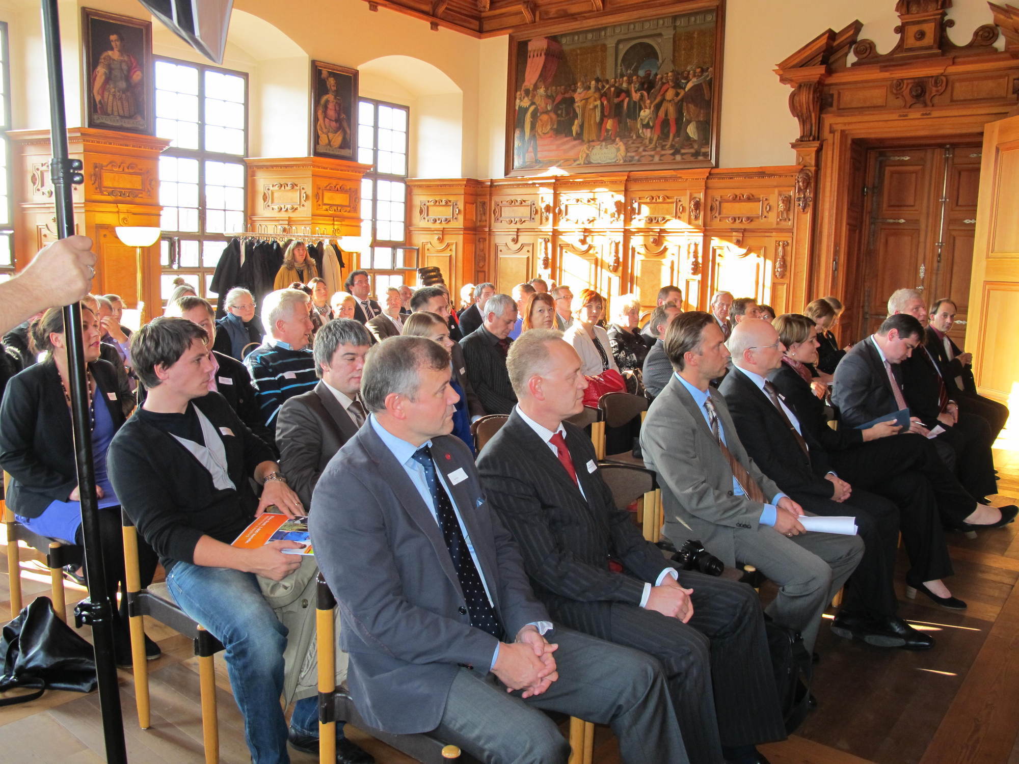 Viele deutsch-russischsprachige Selbstständige folgten der Einladung des Wirtschaftsreferats, Foto: B4B SCHWABEN