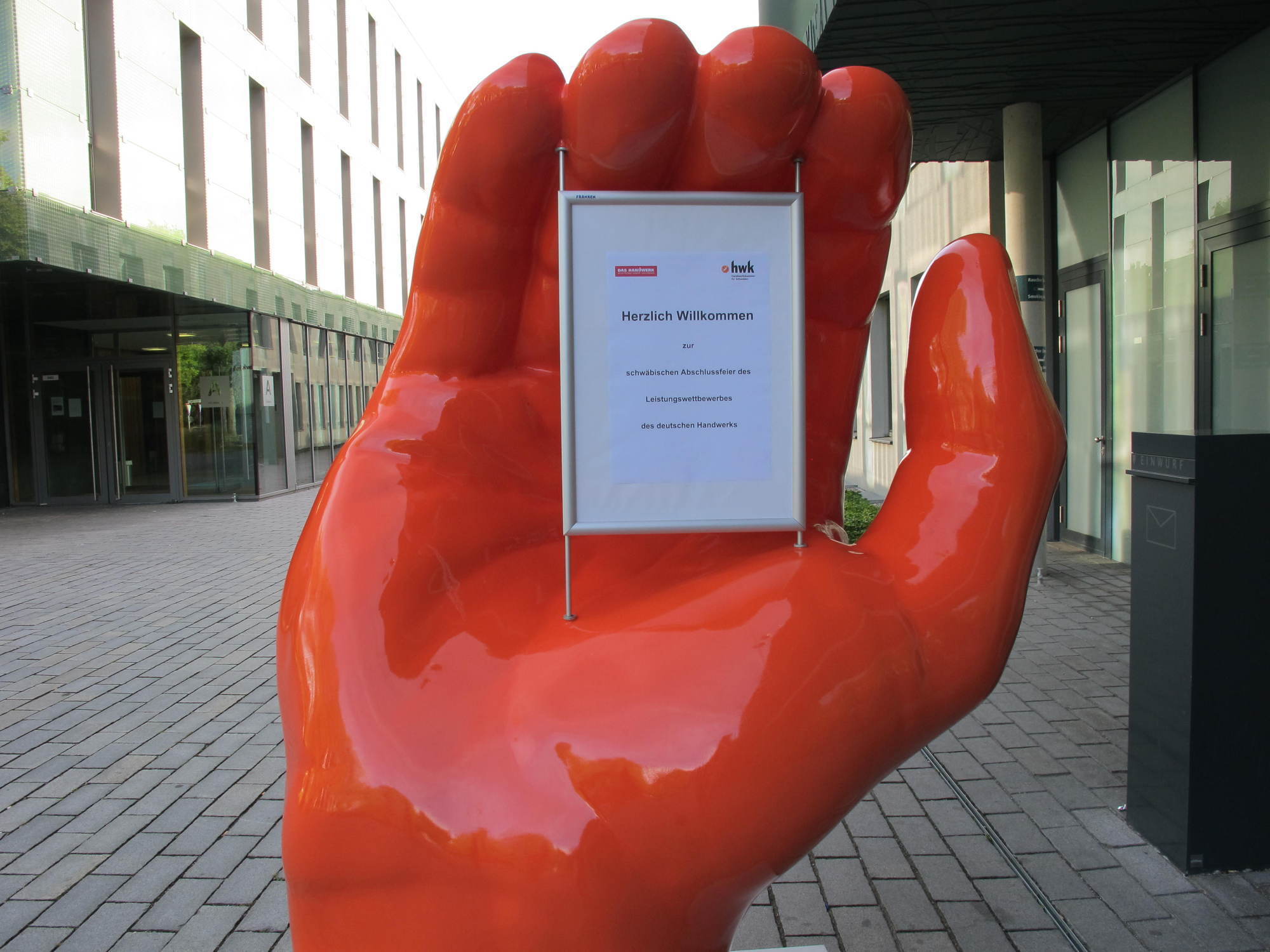 Die Handwerkskammer für Schwaben ehrt 60 Kammersiegerinnen und Kammersieger, Foto: B4B SCHWABEN