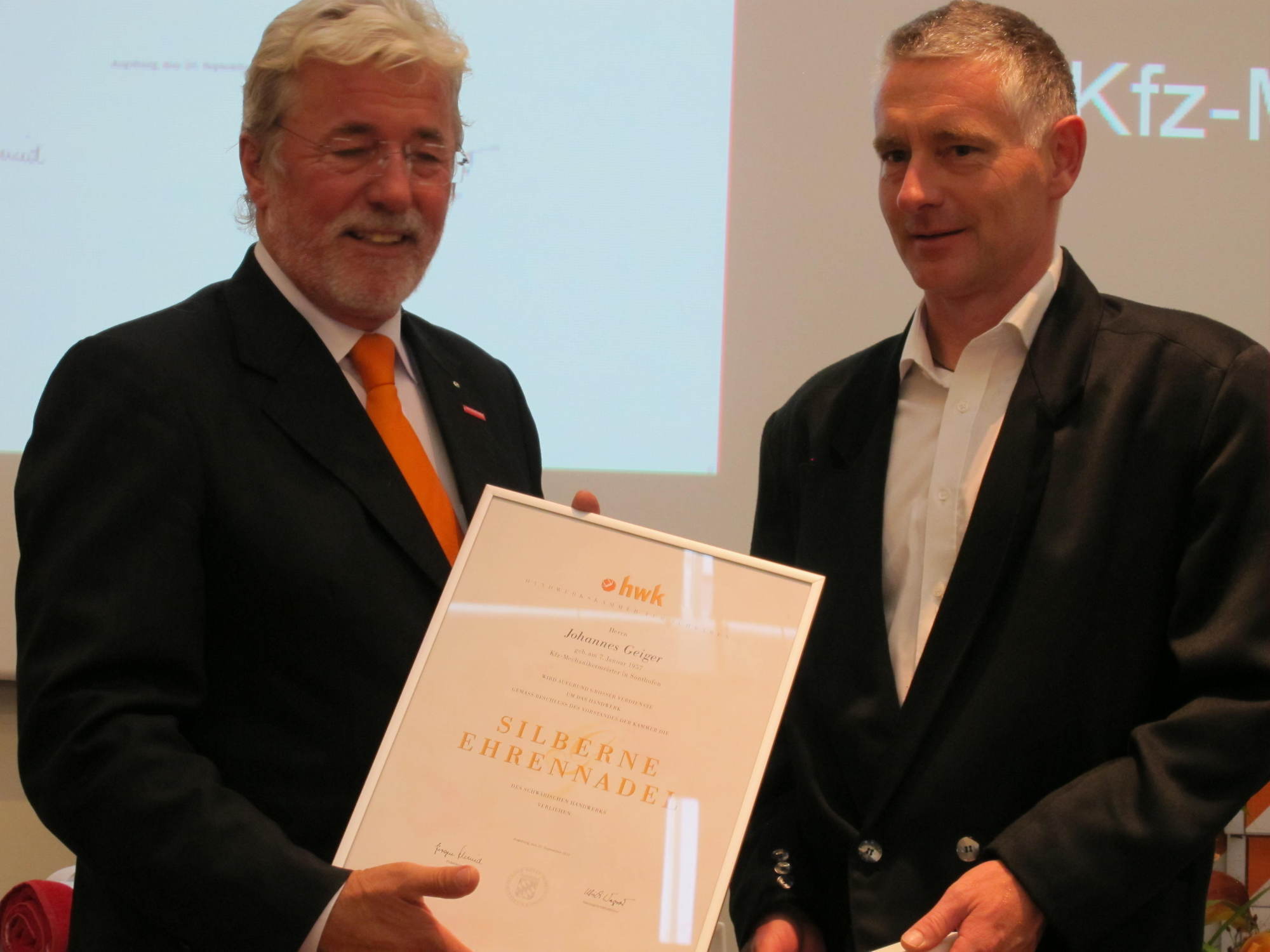 Die Handwerkskammer für Schwaben ehrt 60 Kammersiegerinnen und Kammersieger, Foto: B4B SCHWABEN