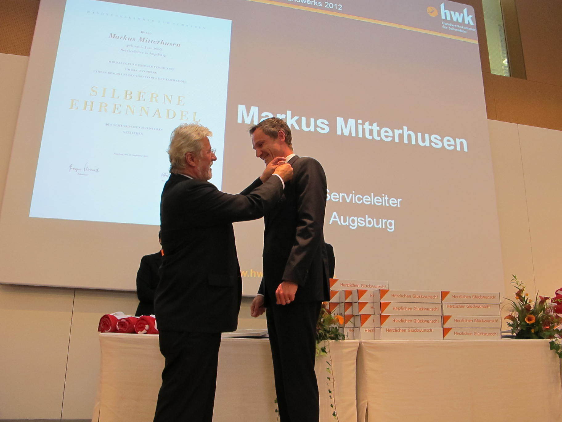 Die Handwerkskammer für Schwaben ehrt 60 Kammersiegerinnen und Kammersieger, Foto: B4B SCHWABEN