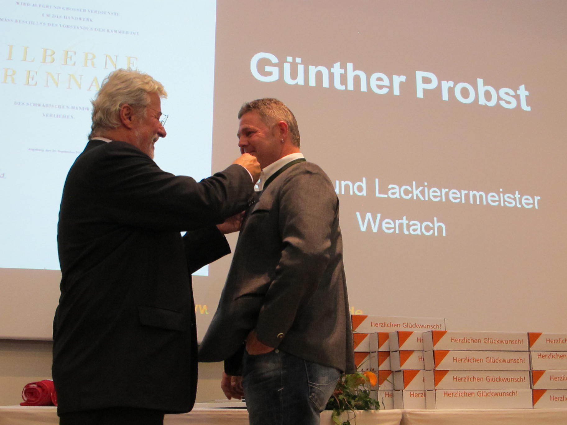 Die Handwerkskammer für Schwaben ehrt 60 Kammersiegerinnen und Kammersieger, Foto: B4B SCHWABEN