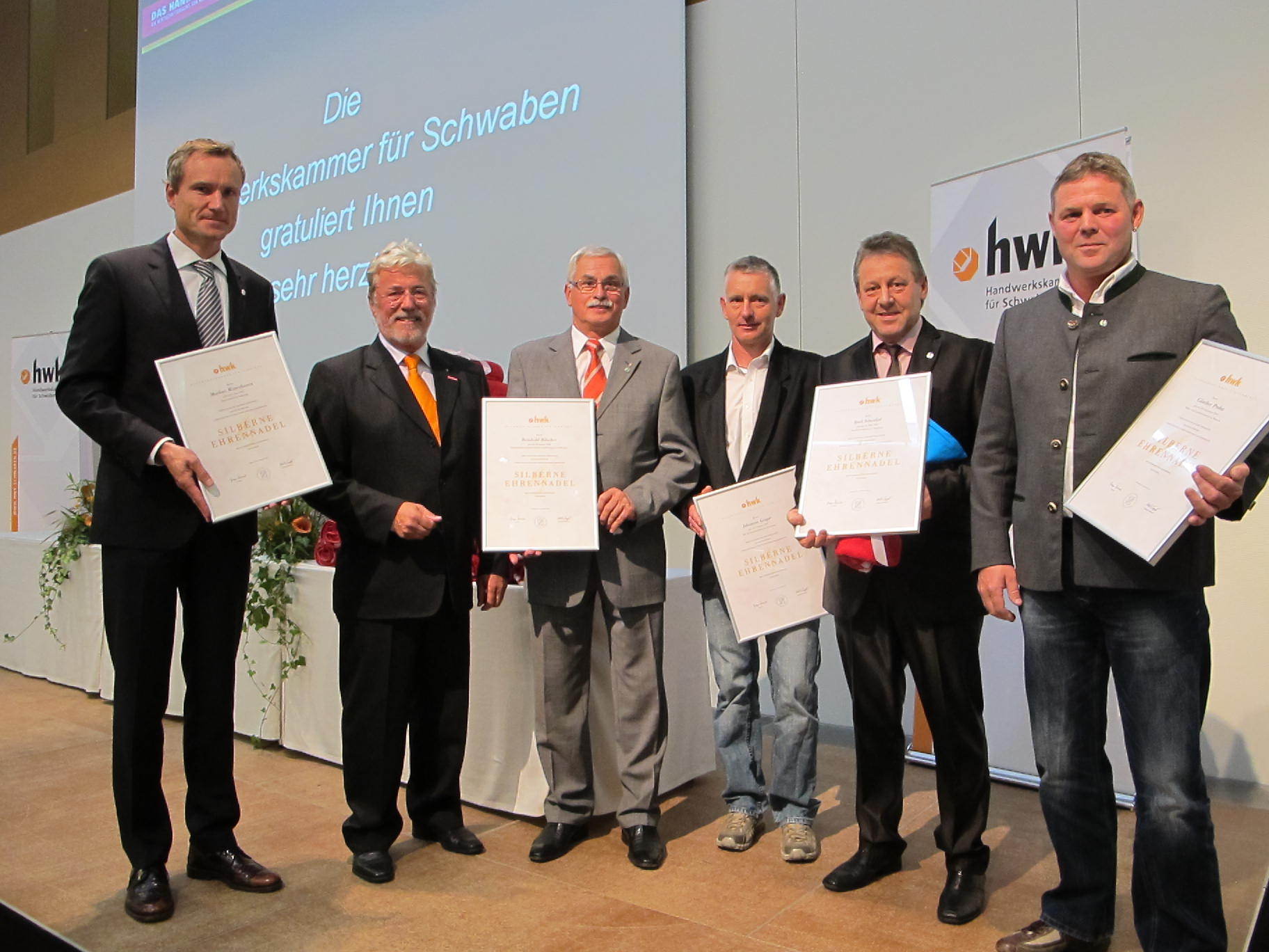 Die Handwerkskammer für Schwaben ehrt 60 Kammersiegerinnen und Kammersieger, Foto: B4B SCHWABEN