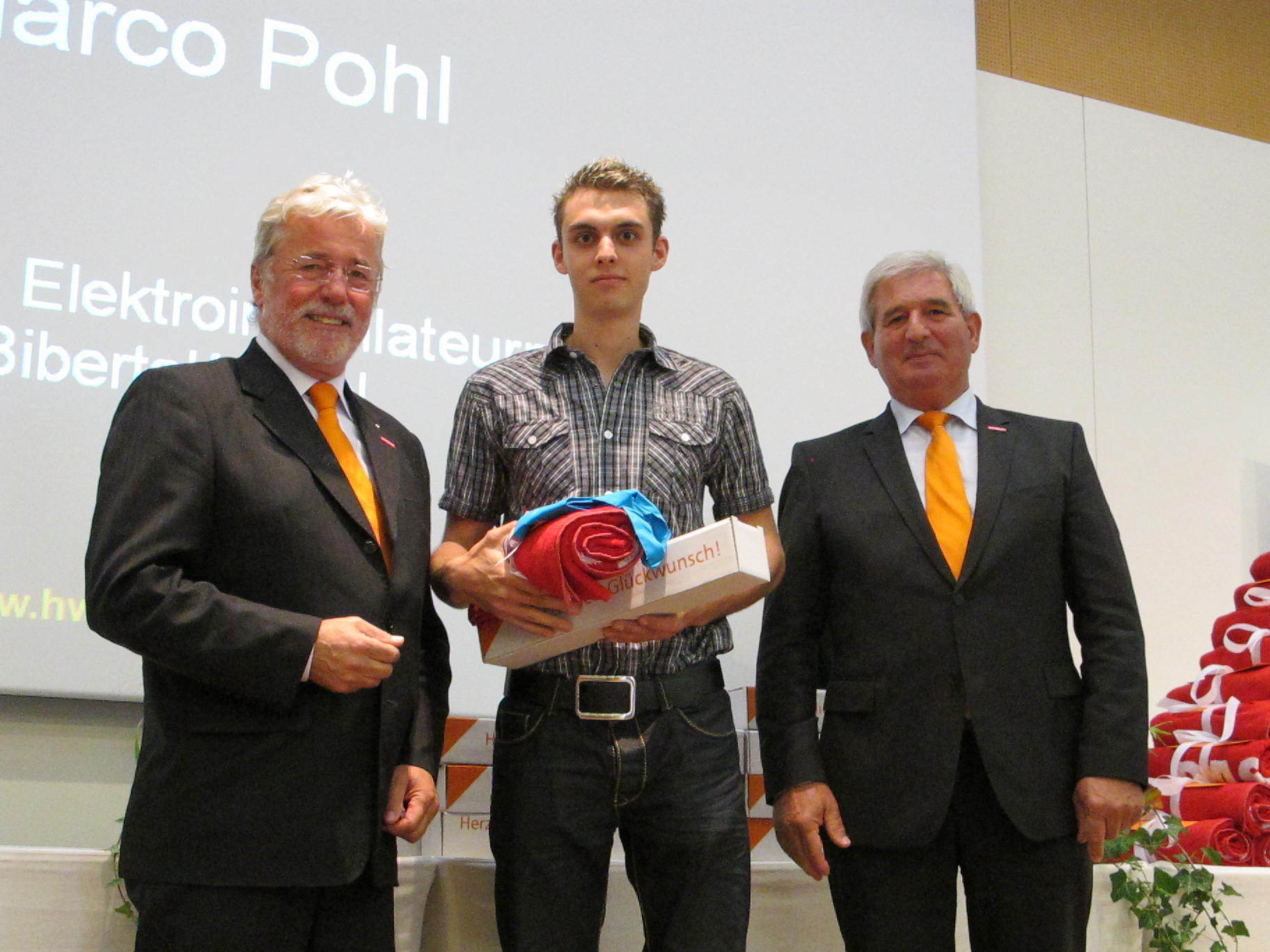 Die Handwerkskammer für Schwaben ehrt 60 Kammersiegerinnen und Kammersieger, Foto: B4B SCHWABEN