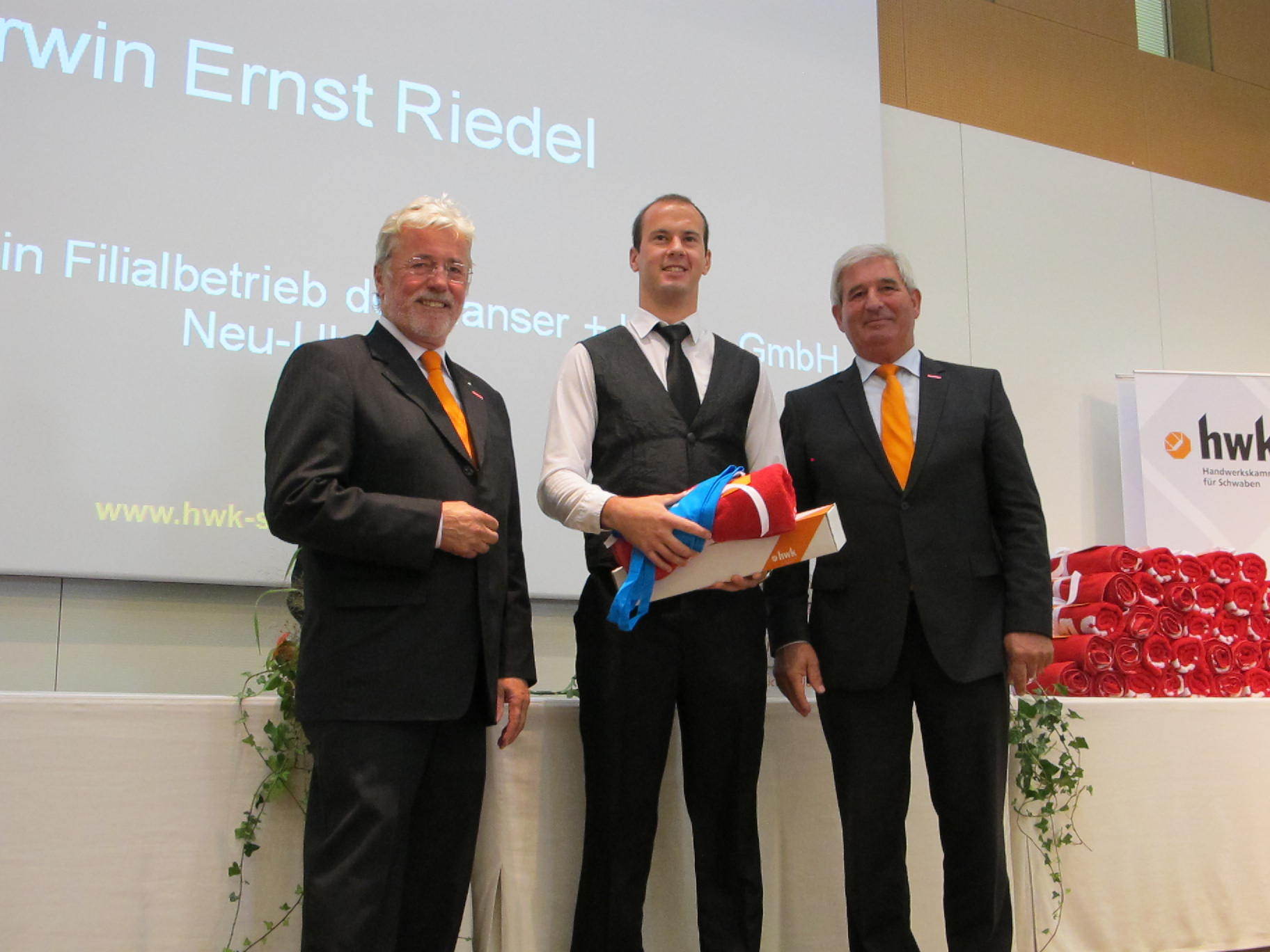 Die Handwerkskammer für Schwaben ehrt 60 Kammersiegerinnen und Kammersieger, Foto: B4B SCHWABEN