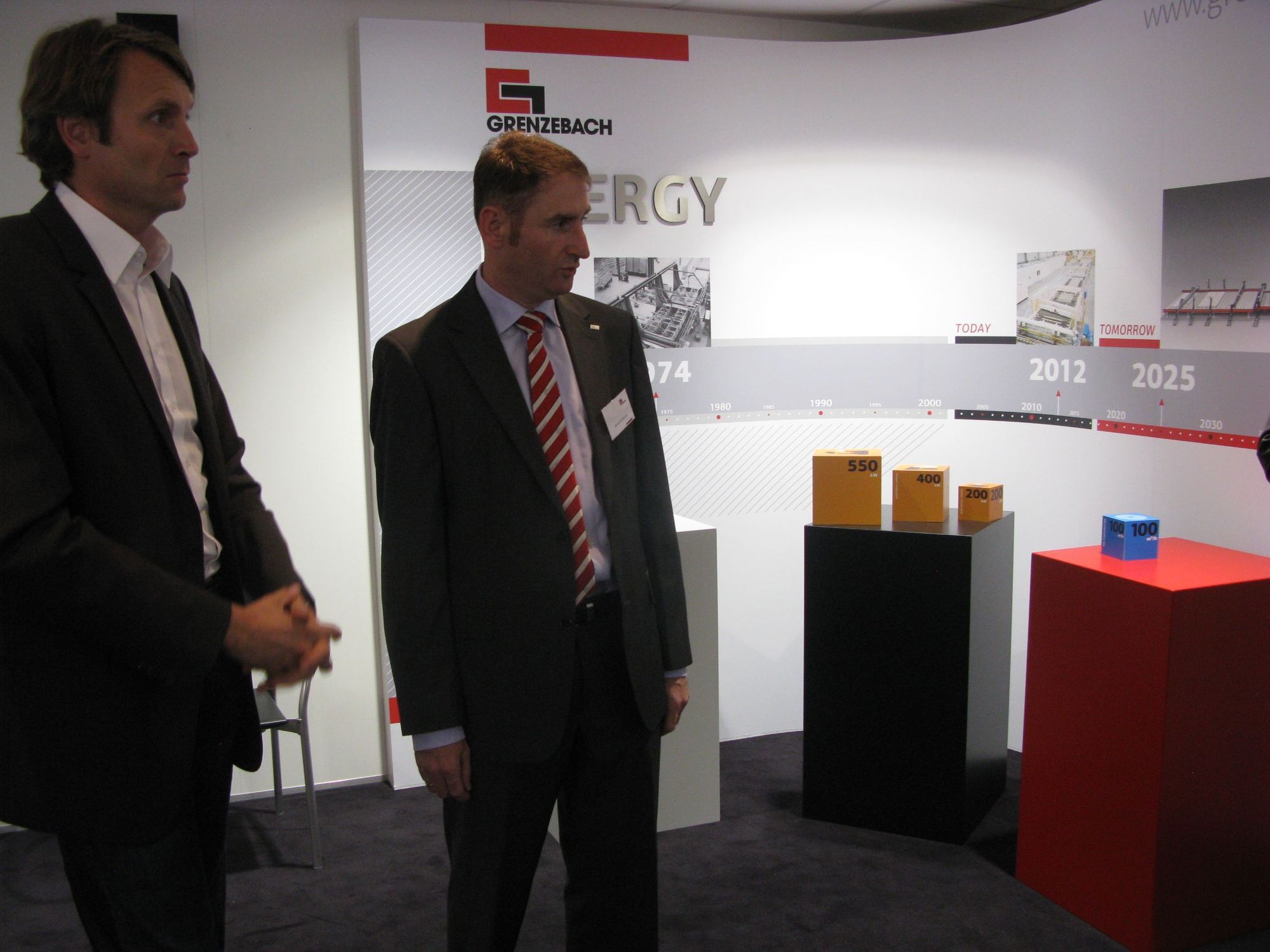 Grenzebach bringt gleich mehrere Aufträge von der glasstec mit. Fotos: Grenzebach Maschinenbau GmbH