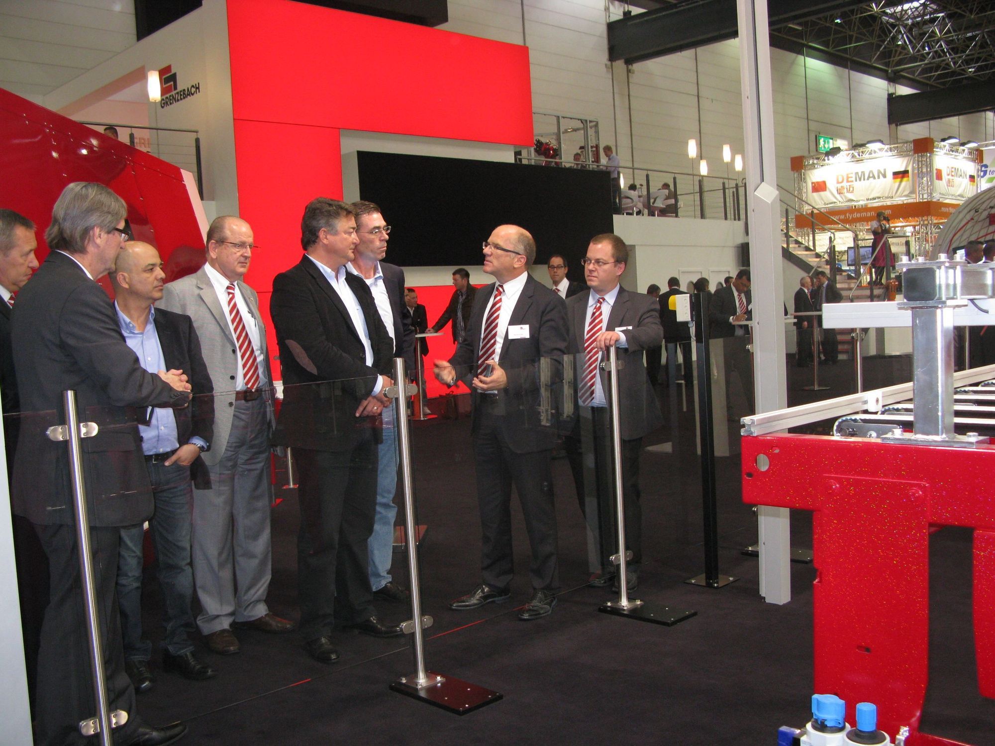 Grenzebach bringt gleich mehrere Aufträge von der glasstec mit. Fotos: Grenzebach Maschinenbau GmbH