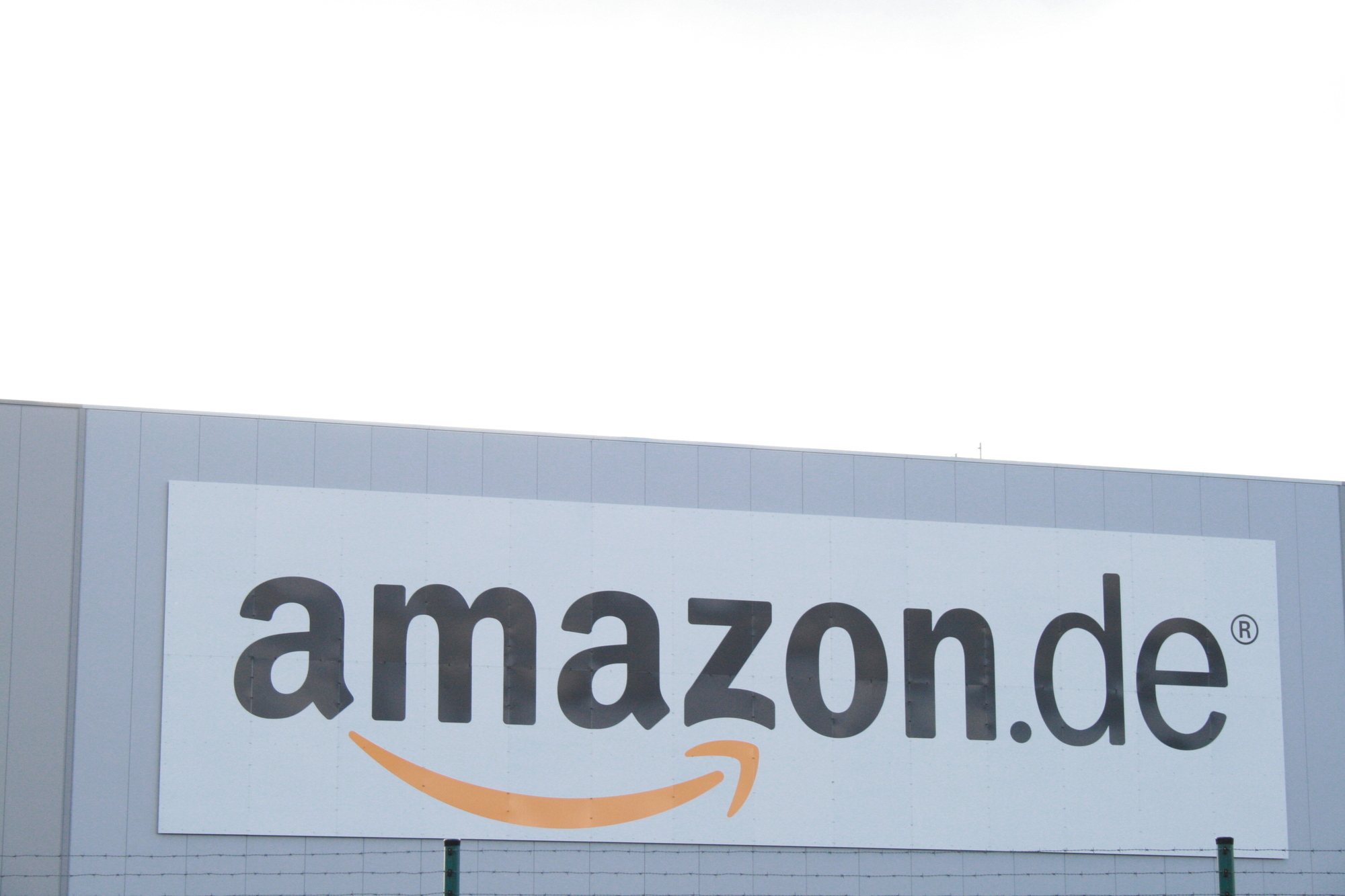Am 5. November wurde der Bahnhalt neben dem Logistikzentrum amazon in Betrieb genommen, Foto: B4BSCHWABEN