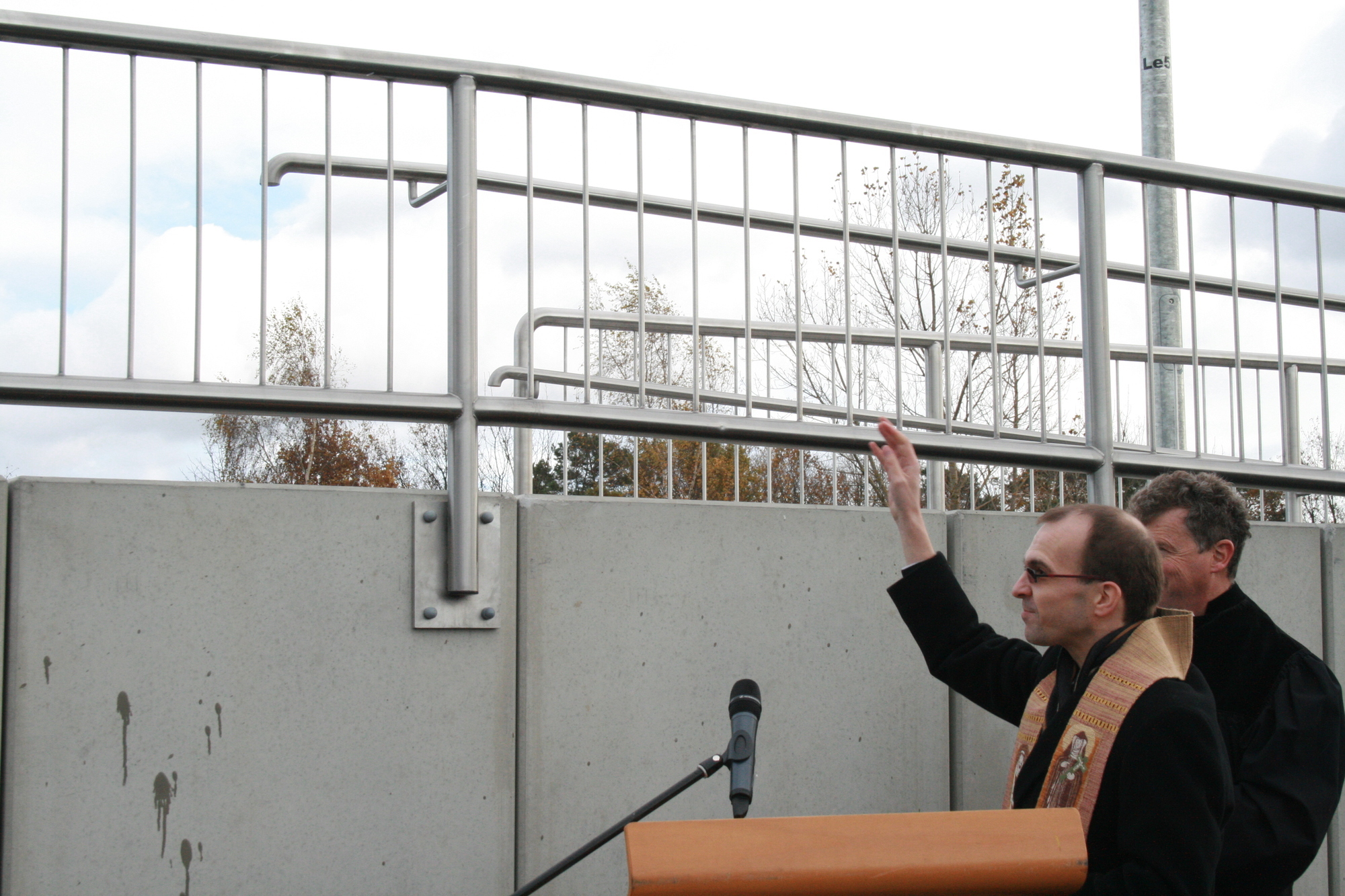 Am 5. November wurde der Bahnhalt neben dem Logistikzentrum amazon in Betrieb genommen, Foto: B4BSCHWABEN