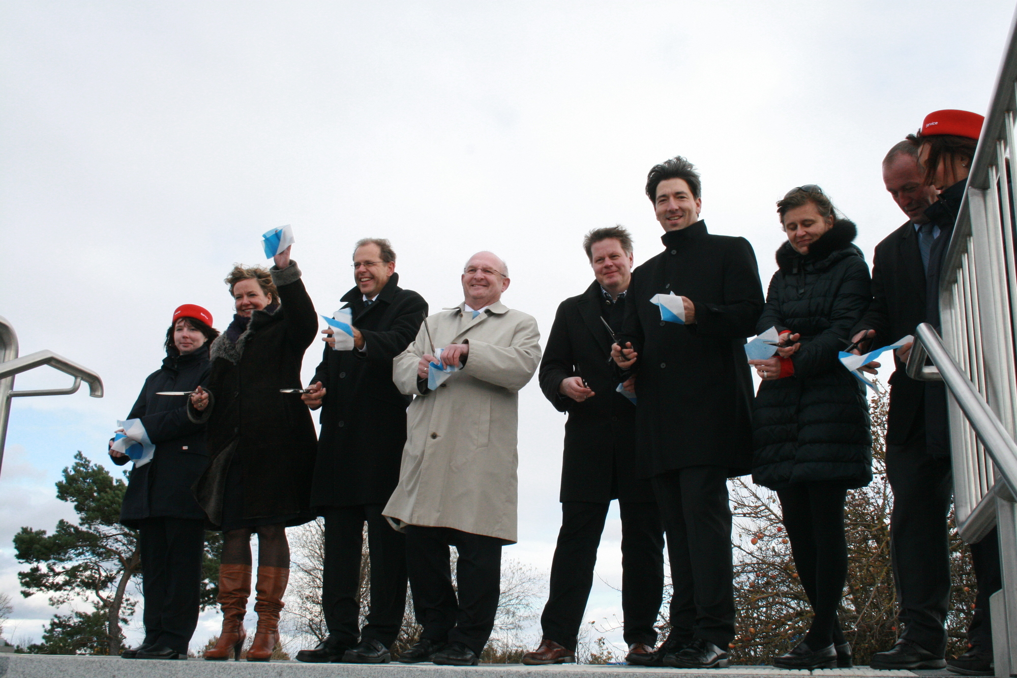 Am 5. November wurde der Bahnhalt neben dem Logistikzentrum amazon in Betrieb genommen, Foto: B4BSCHWABEN