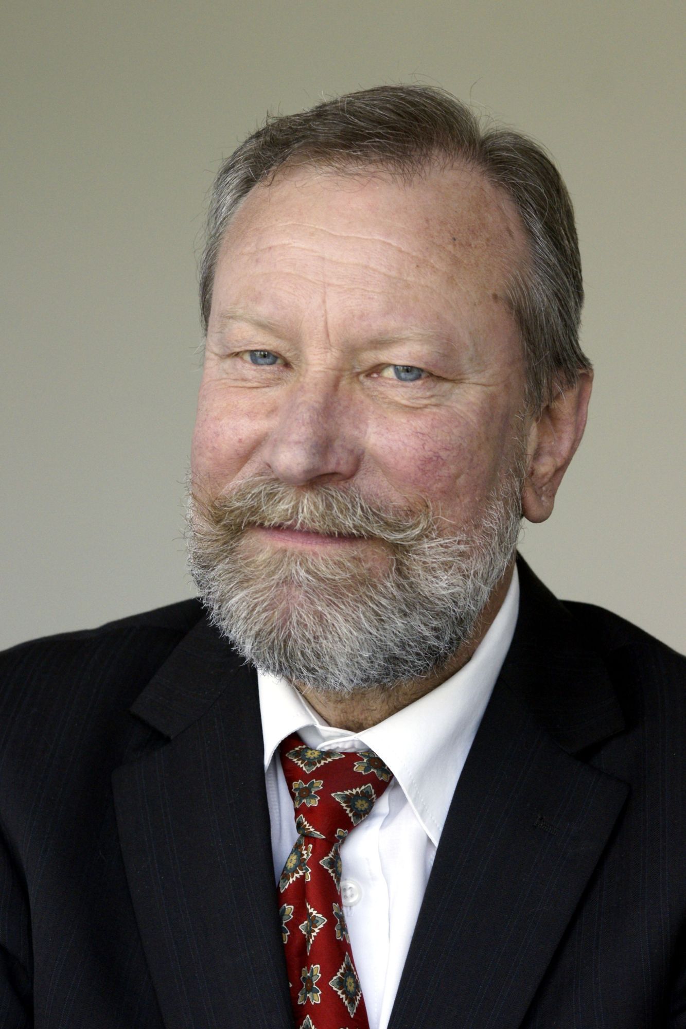 Reinhard Wagner verabschiedet sich in den Ruhestand; Foto: BUZIL-WERK