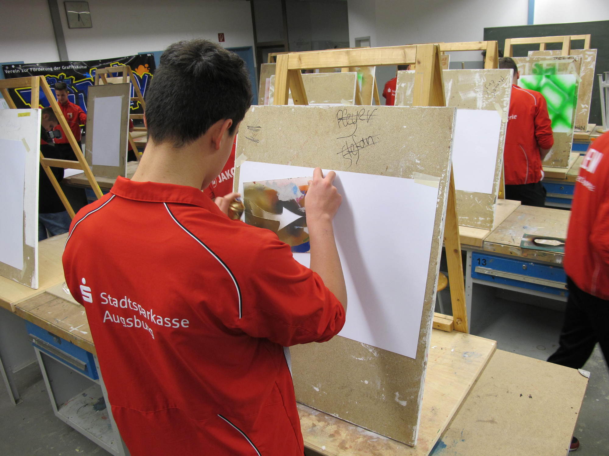 80 FCA Nachwuchsspieler im Praxistest bei der HWK in Augsburg, Foto: B4B SCHWABEN