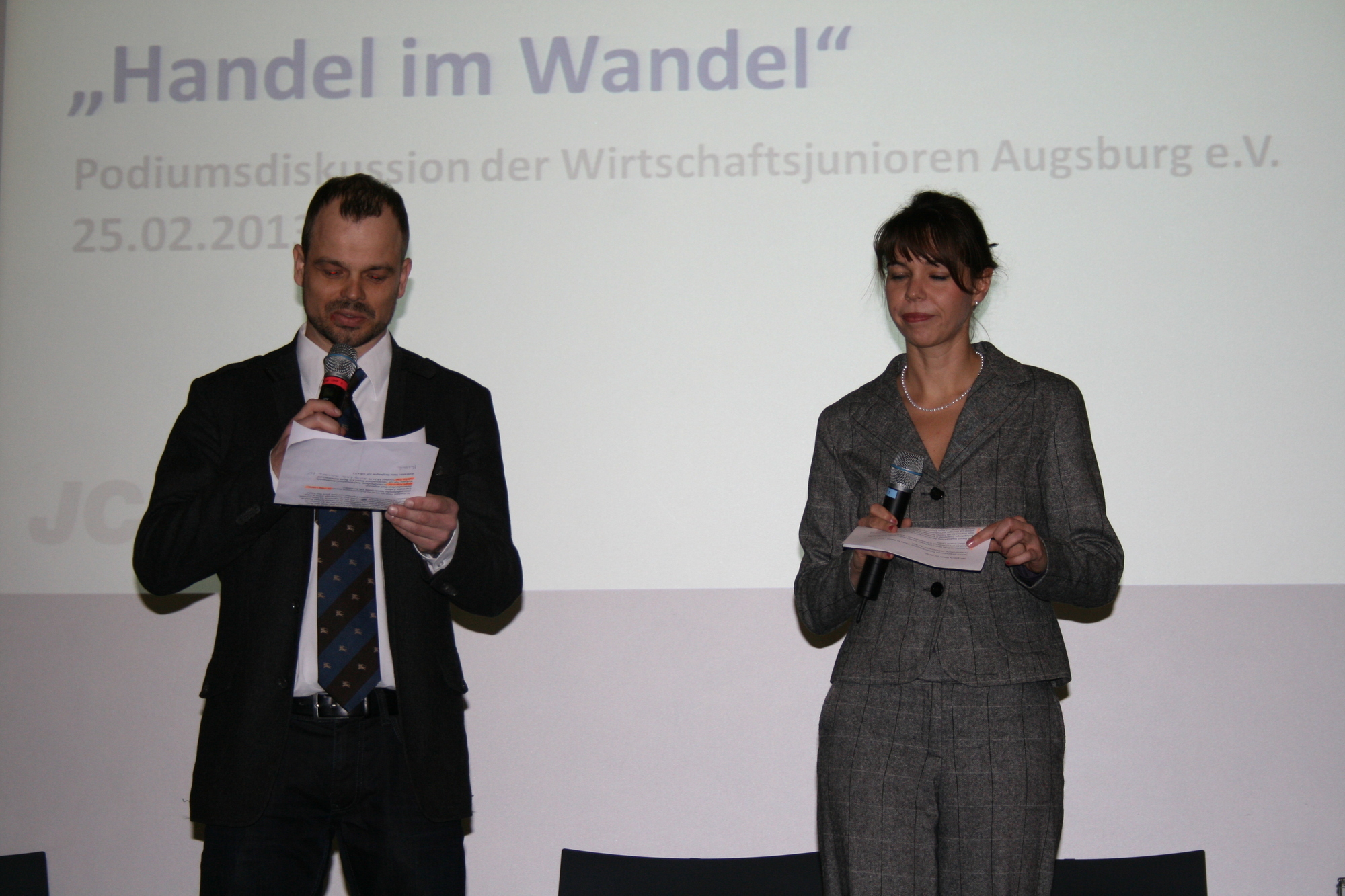 Wirtschaftsjunioren Augsburg luden zur Podiumsdiskussion Handel im Wandel in die IHK Schwaben, Foto: B4B SCHWABEN