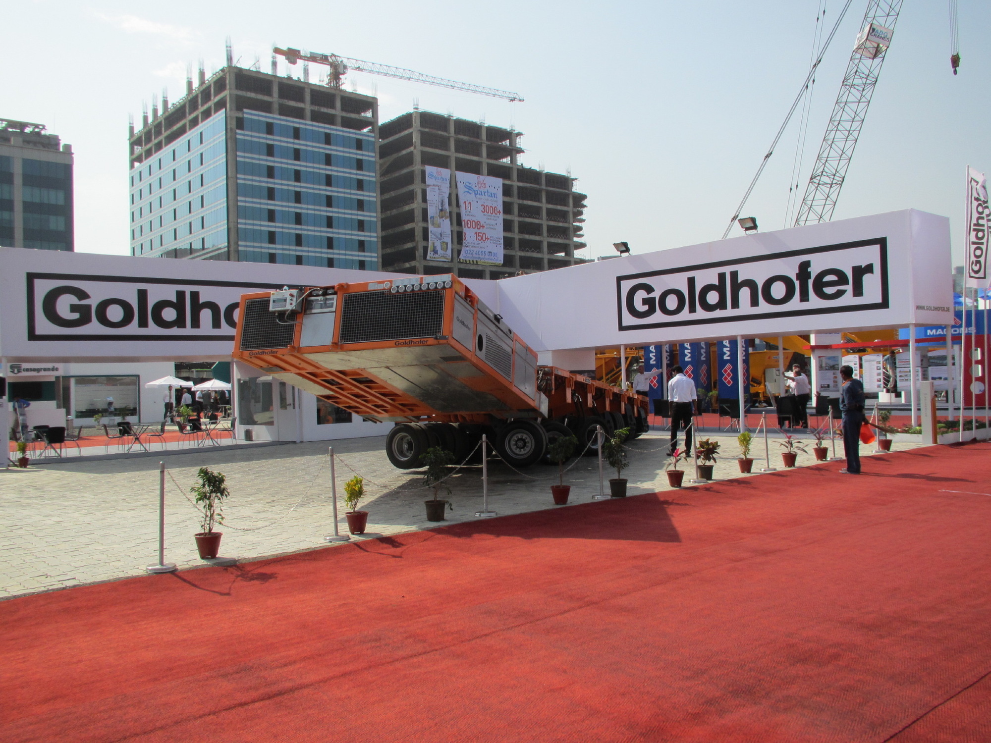 Goldhofer präsentierte auf der bC India einen vielweggelenkten Selbstfahrer, Foto: Goldhofer