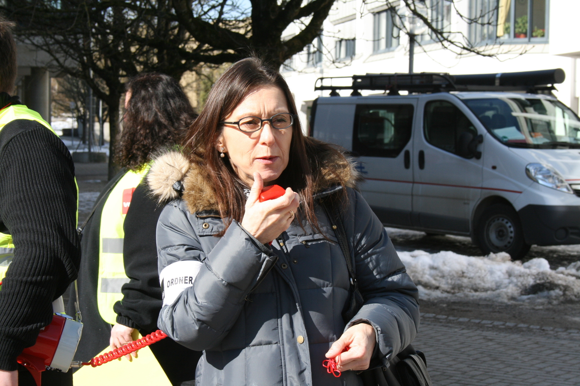 Der öffentliche Dienst streikt vor der Universität Augsburg kurz vor der nächsten Tarifrunde, Foto: B4B SCHWABEN