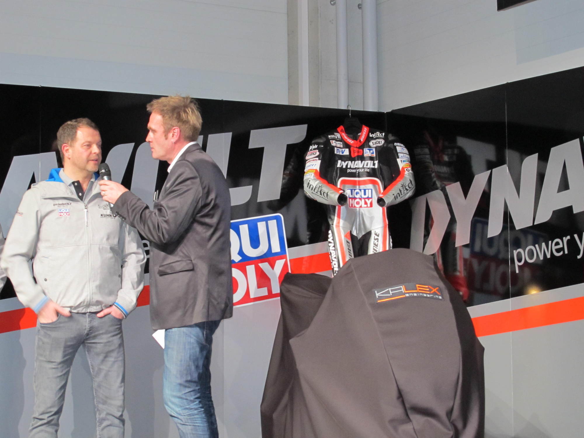Sandro Cortese präsentiert sein Moto2-Team bei Keckeisen, Foto: B4B SCHWABEN