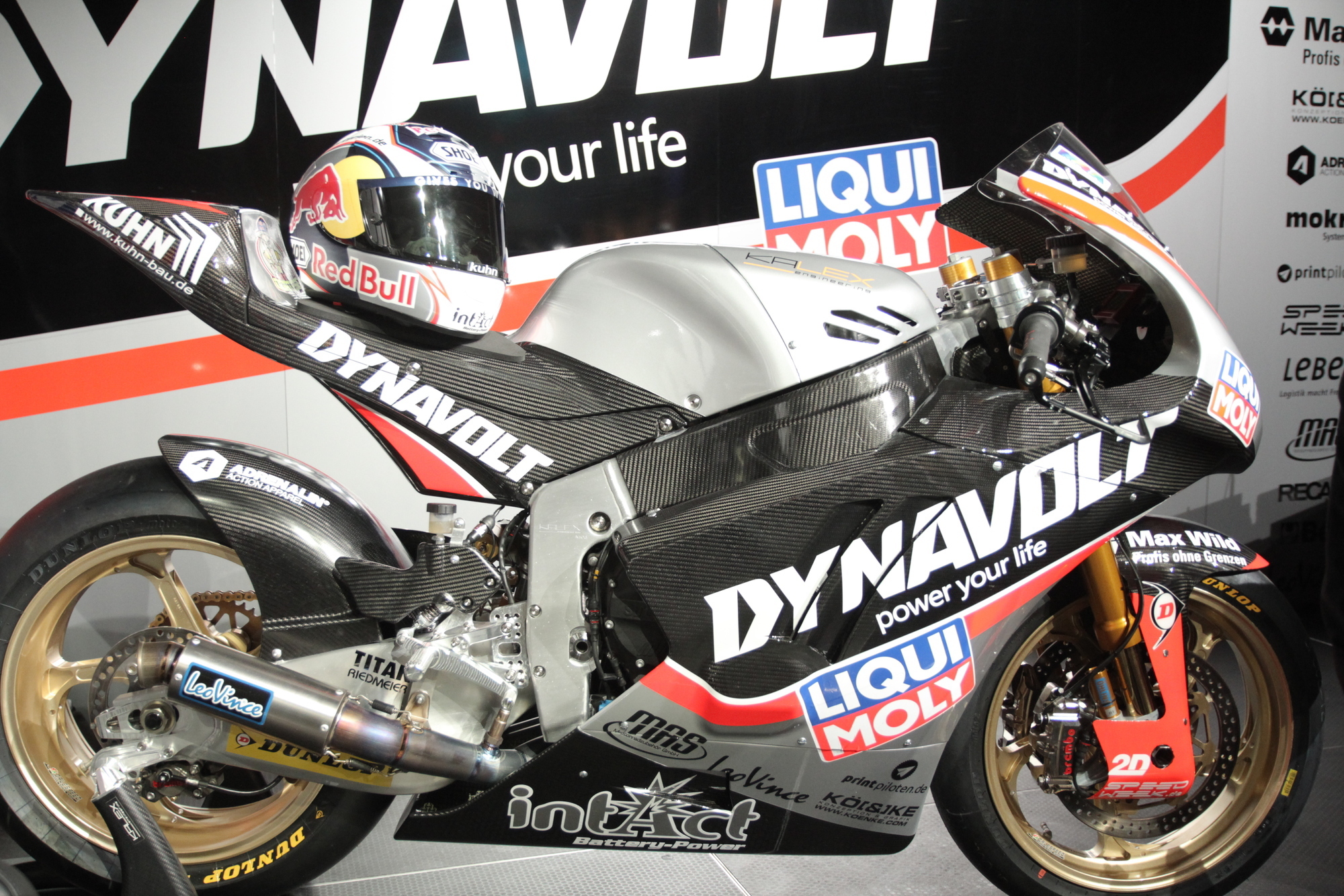 Sandro Cortese präsentiert sein Moto2-Team bei Keckeisen, Foto: B4B SCHWABEN