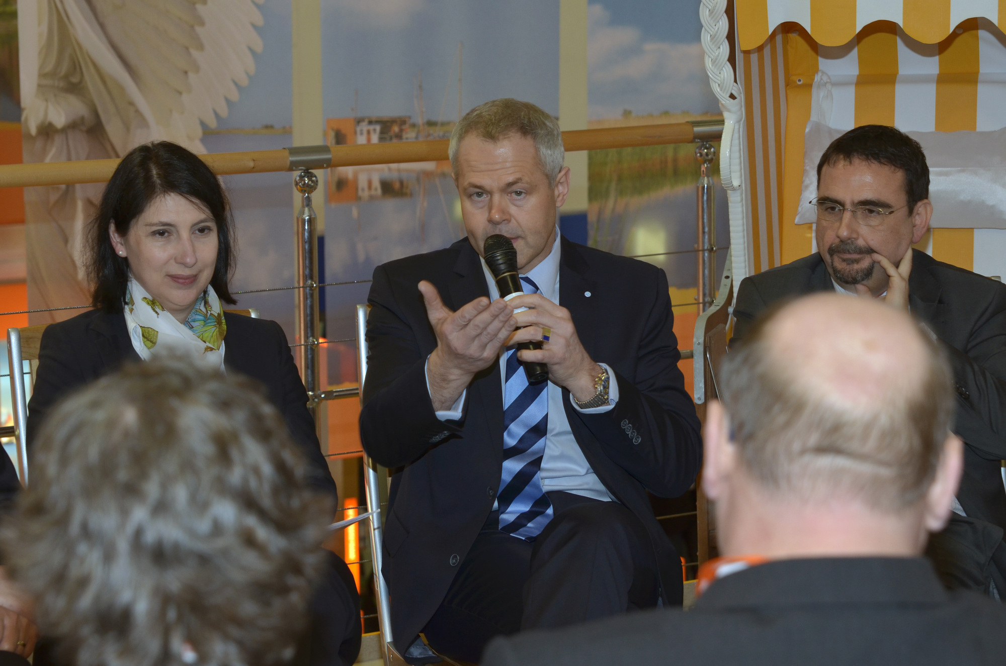 Bayerns Wirtschaftsstaatssekretärin Katja Hessel besucht den Tourismusverband Allgäu/Bayerisch-Schwaben auf der ITB, Foto: bytm