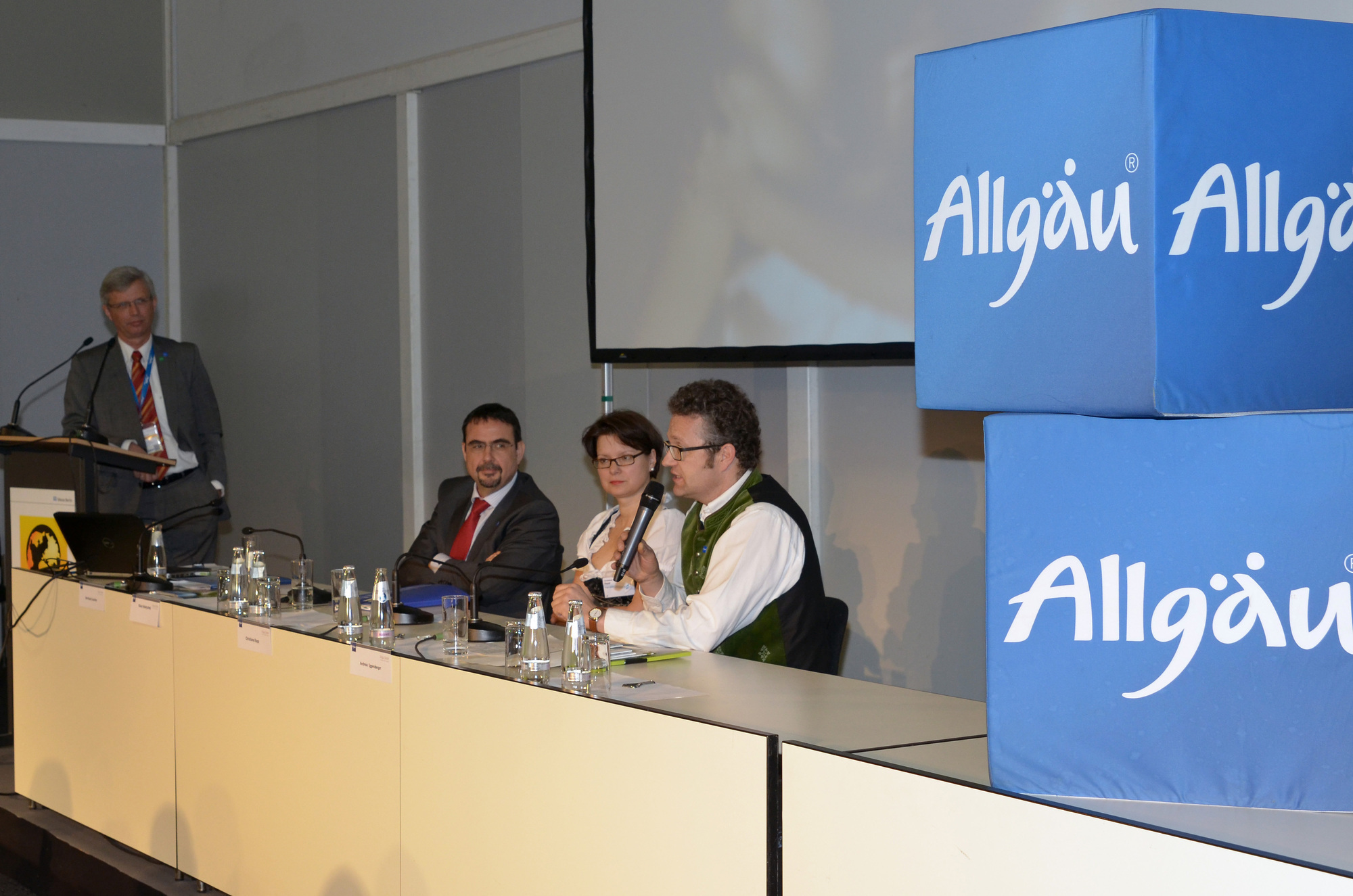 Bayerns Wirtschaftsstaatssekretärin Katja Hessel besucht den Tourismusverband Allgäu/Bayerisch-Schwaben auf der ITB, Foto: bytm