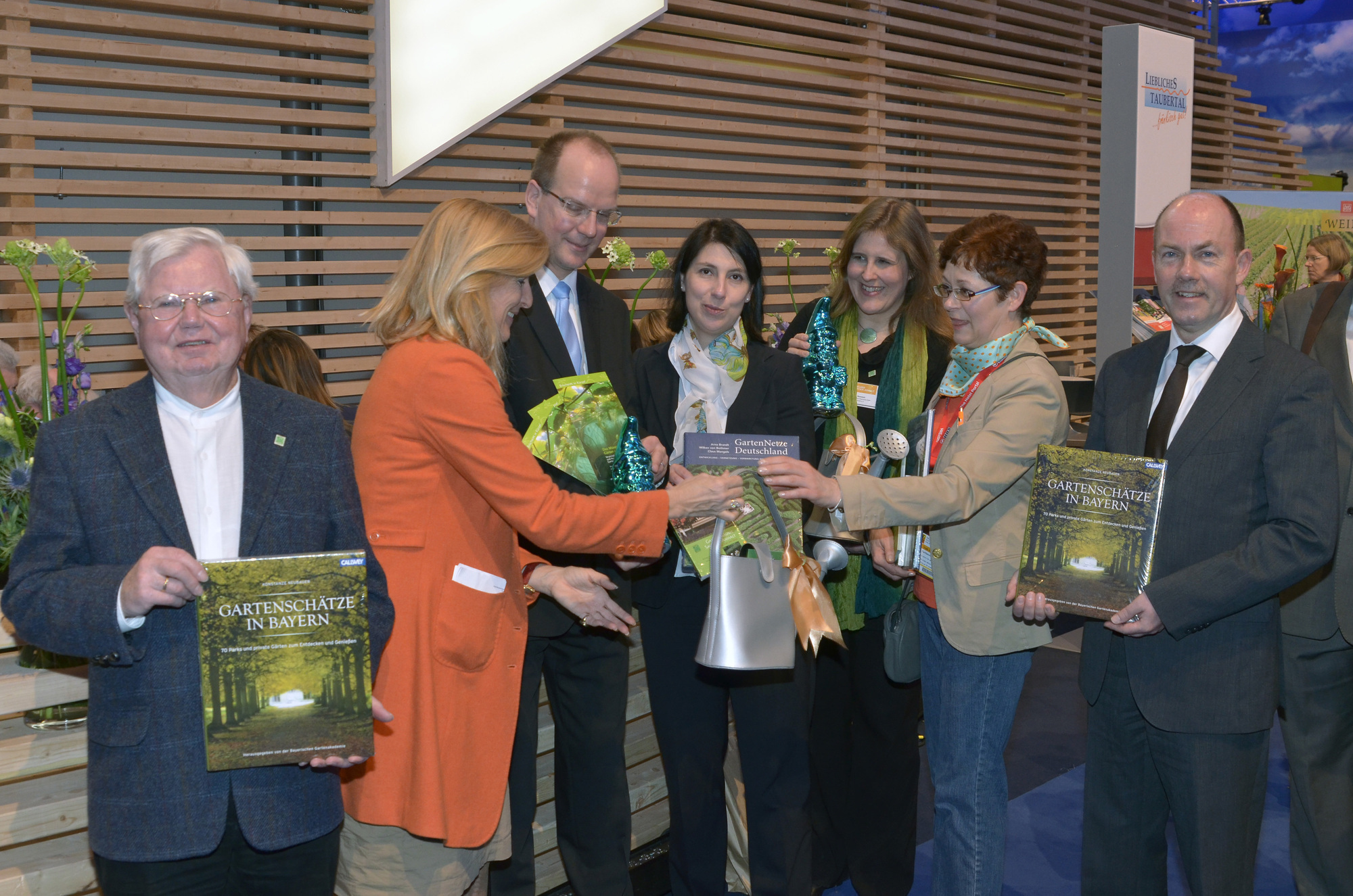 Bayerns Wirtschaftsstaatssekretärin Katja Hessel besucht den Tourismusverband Allgäu/Bayerisch-Schwaben auf der ITB, Foto: bytm