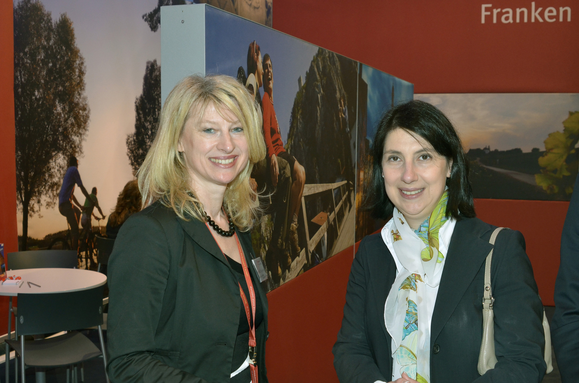 Bayerns Wirtschaftsstaatssekretärin Katja Hessel besucht den Tourismusverband Allgäu/Bayerisch-Schwaben auf der ITB, Foto: bytm