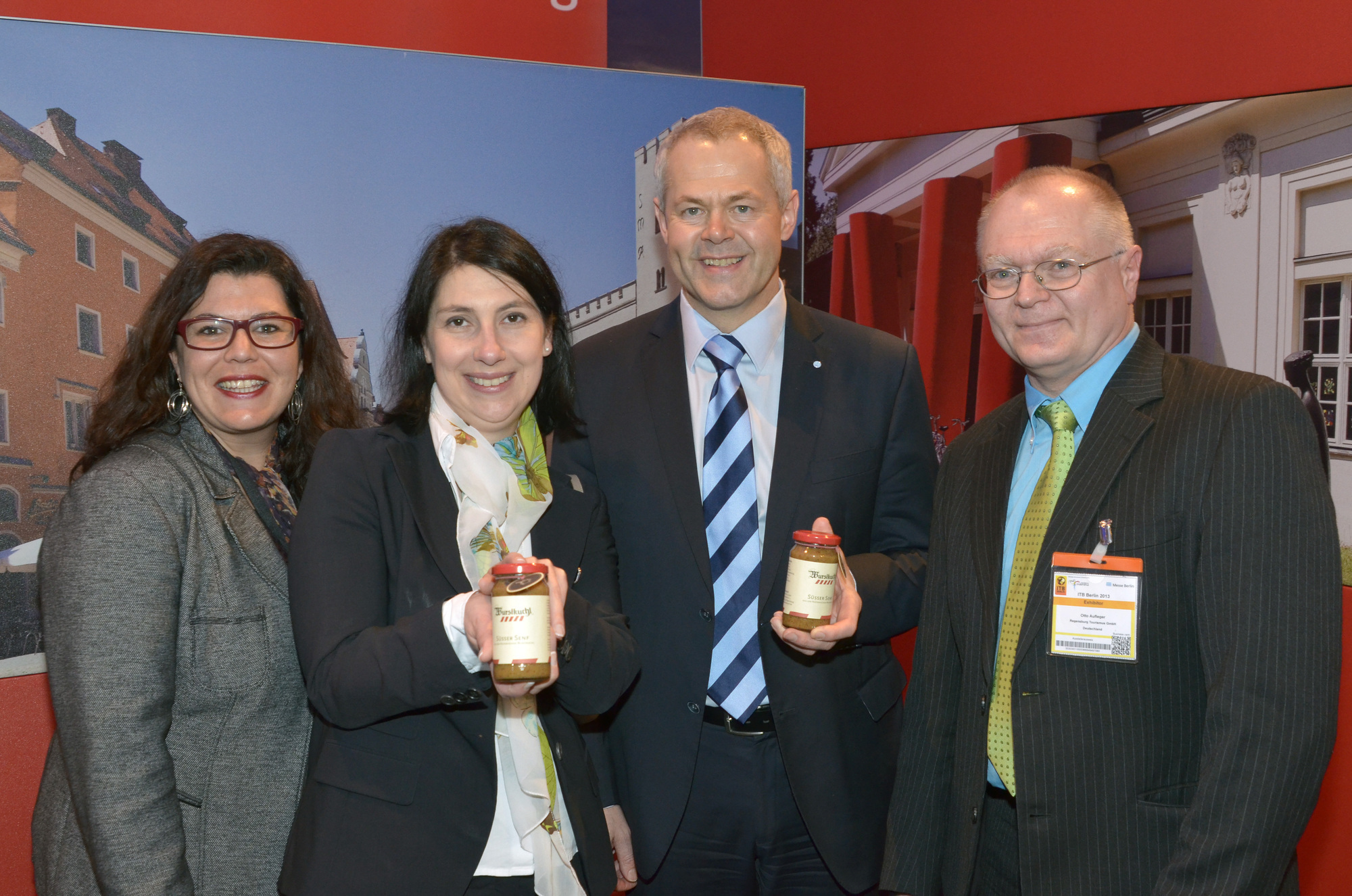 Bayerns Wirtschaftsstaatssekretärin Katja Hessel besucht den Tourismusverband Allgäu/Bayerisch-Schwaben auf der ITB, Foto: bytm