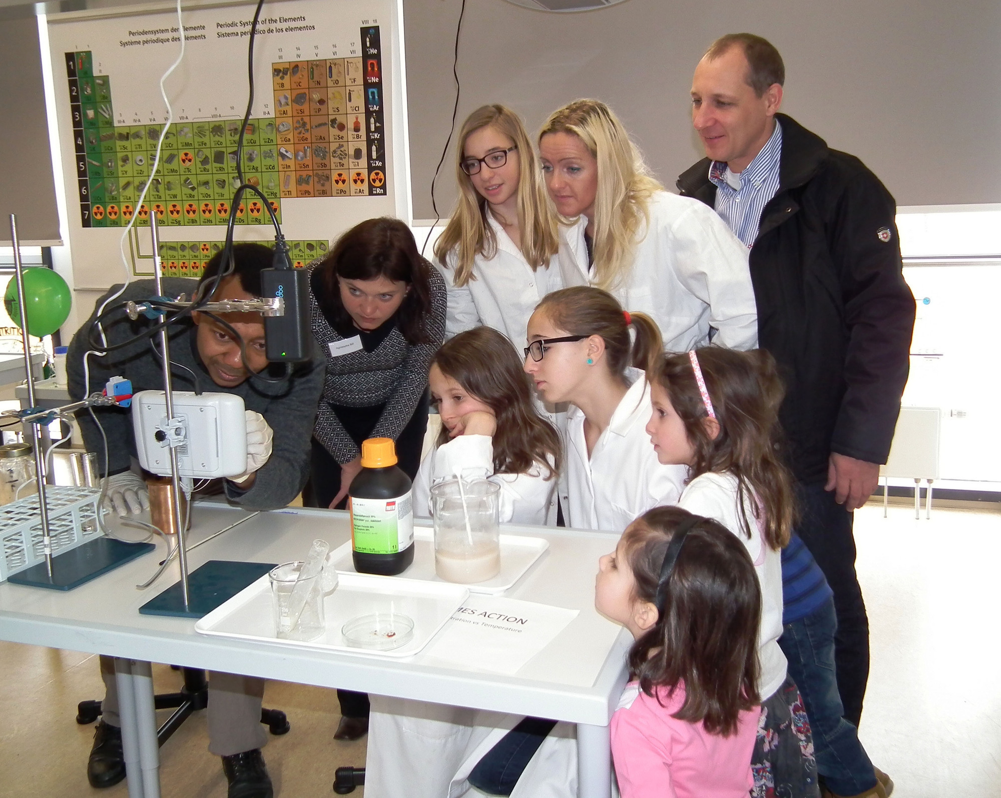 Einiges zu sehen gab es für die zahlreichen Besucher des OPEN DAY an der International School Augsburg, Foto: ISA
