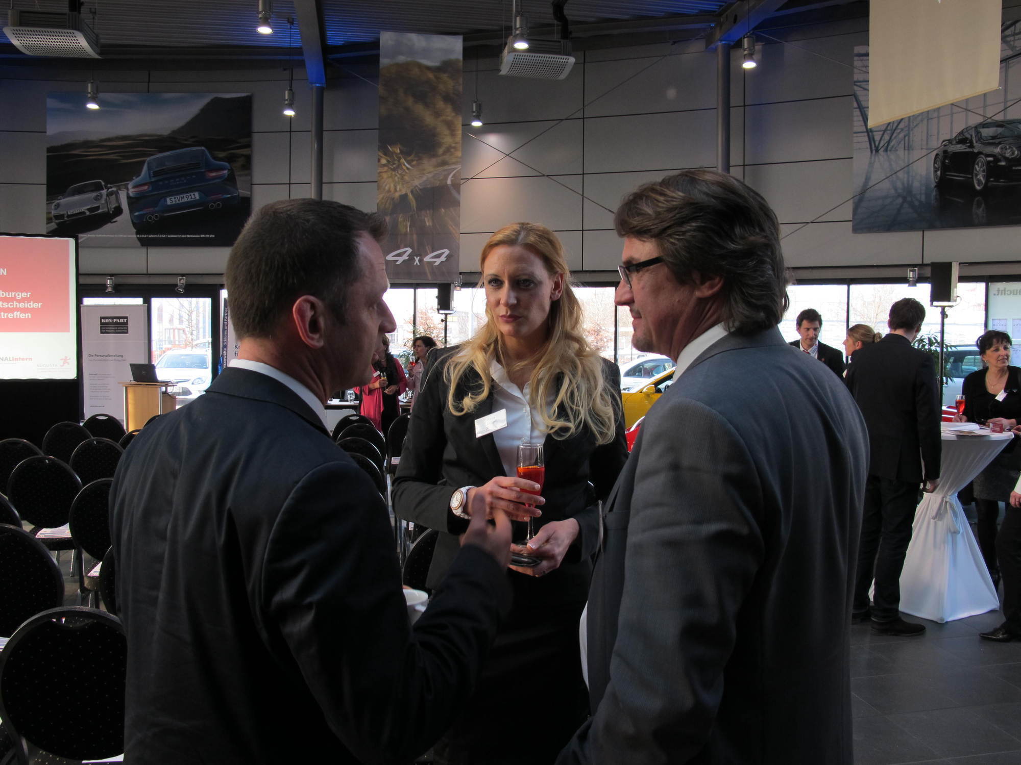 AUGUSTA Personaldienstleister lud zum 11. Personalentscheider Netzwerktreffen ins Porsche Zentrum Augsburg, Foto: B4B SCHWABEN