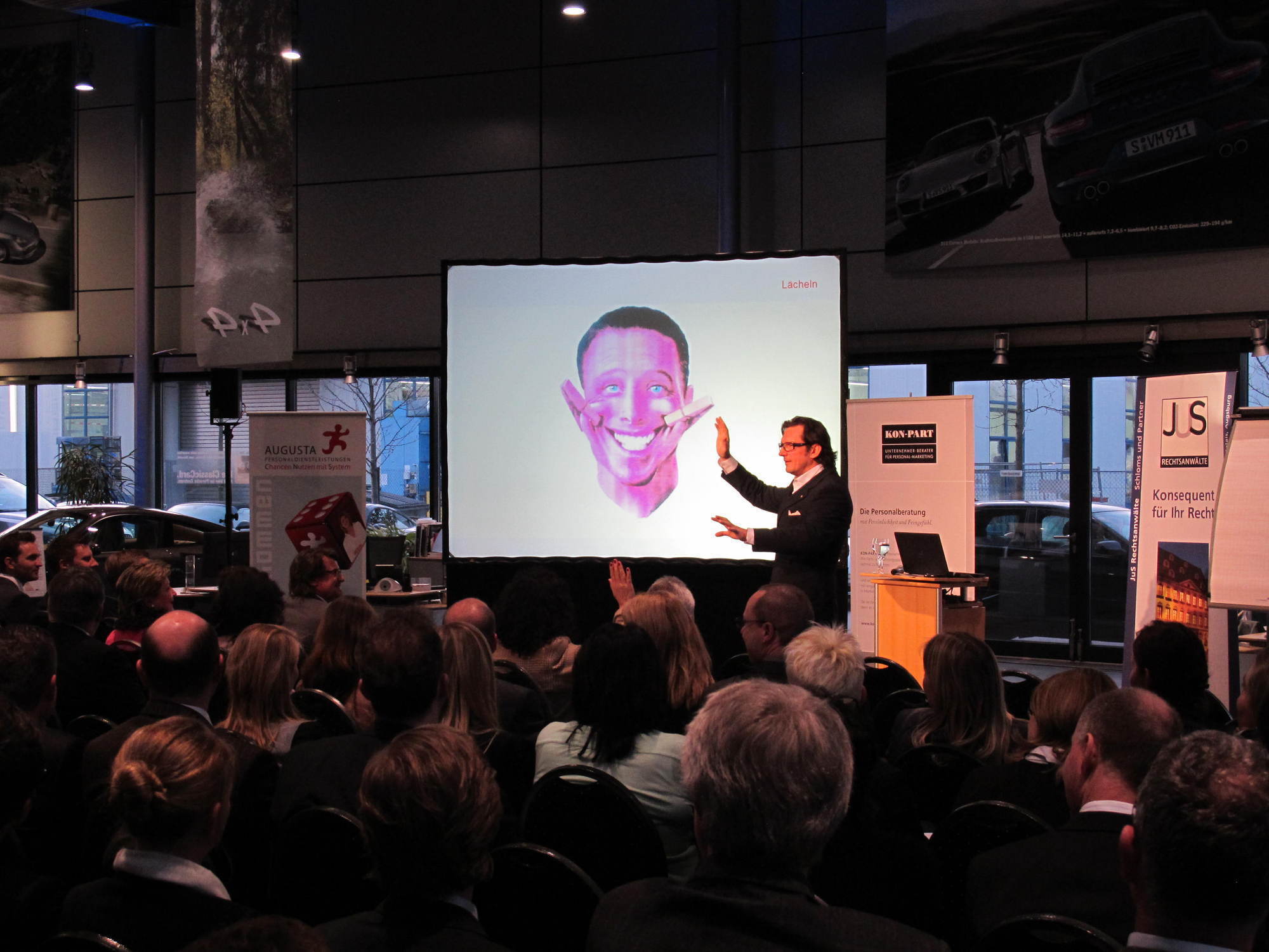 AUGUSTA Personaldienstleister lud zum 11. Personalentscheider Netzwerktreffen ins Porsche Zentrum Augsburg, Foto: B4B SCHWABEN