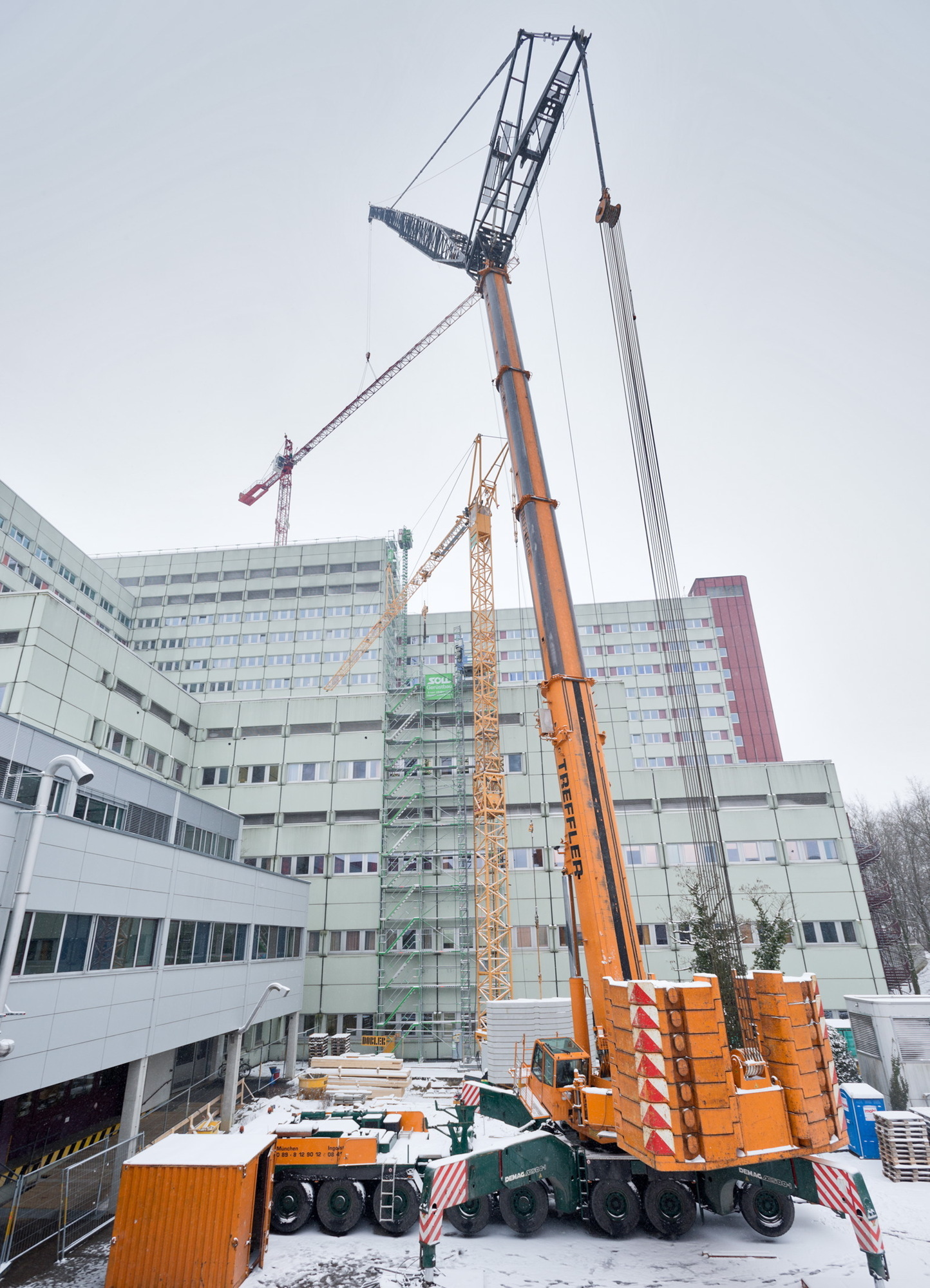 Die neue Luftrettungsstation entsteht auf dem Dach des Klinikums Augsburg, Foto: Klinikum Augsburg