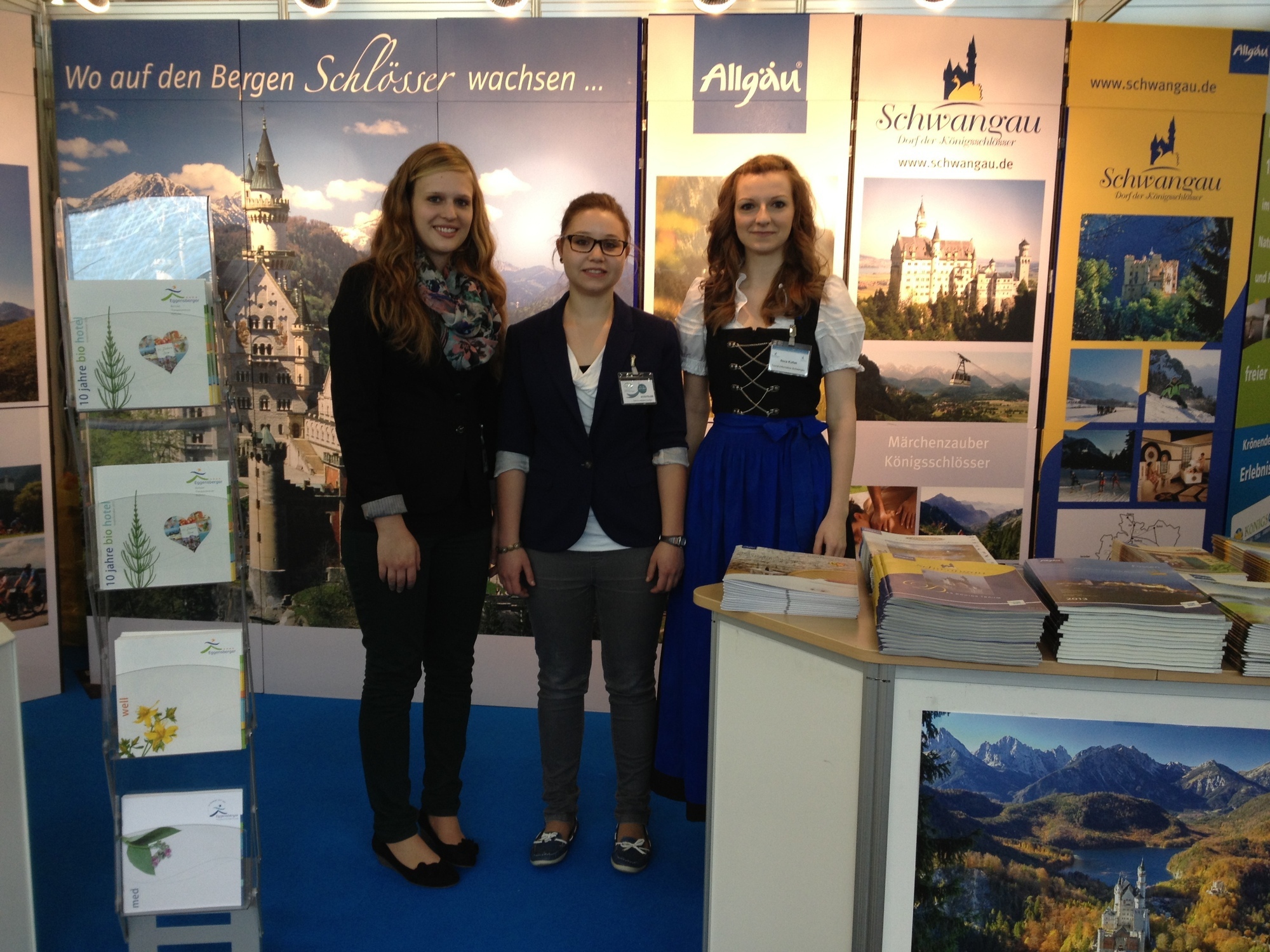Elisa Herbein, Linda Glätzle (beide Hotel Eggensberger), Ilona Kullak (Tourist Information Schwangau). Foto: Tourist Information
