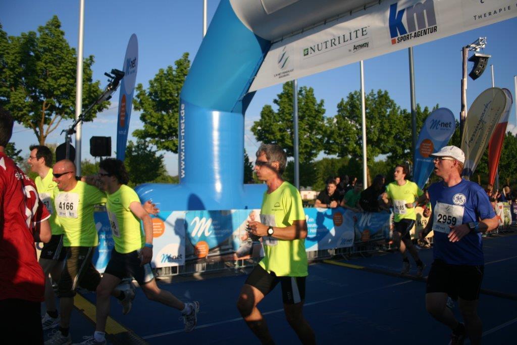 2. M-net Firmenlauf: Zieleinlauf 2