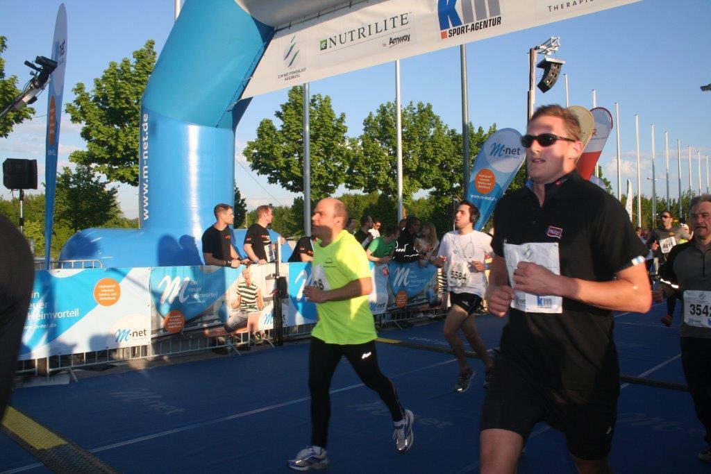 2. M-net Firmenlauf: Zieleinlauf 2