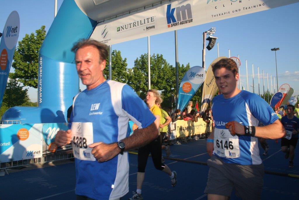 2. M-net Firmenlauf: Zieleinlauf 2