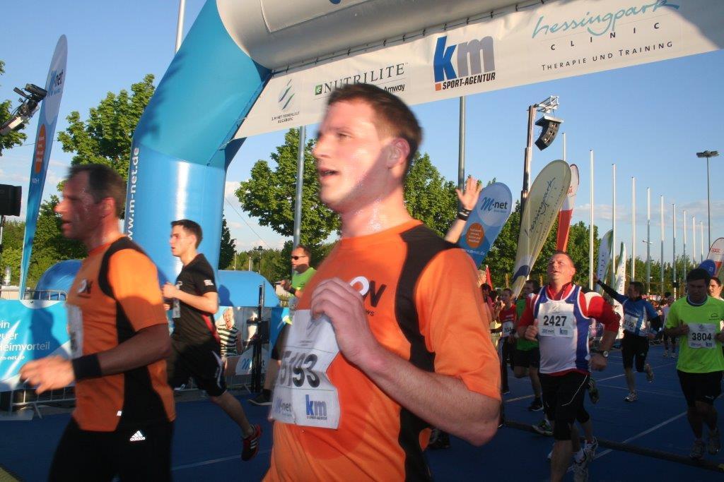 2. M-net Firmenlauf: Zieleinlauf 2