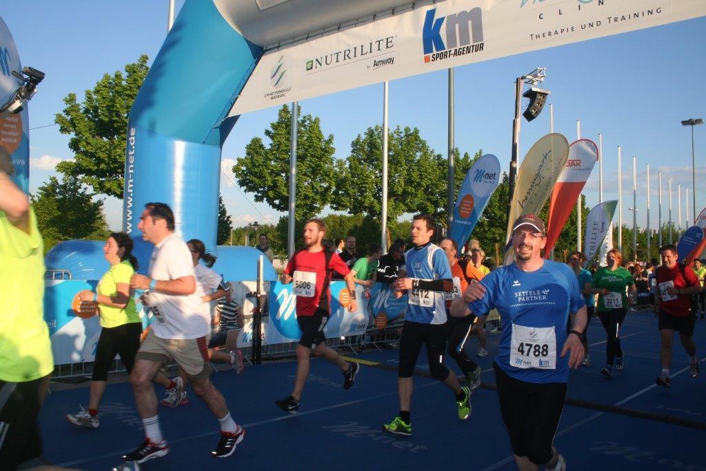 2. M-net Firmenlauf: Zieleinlauf 2