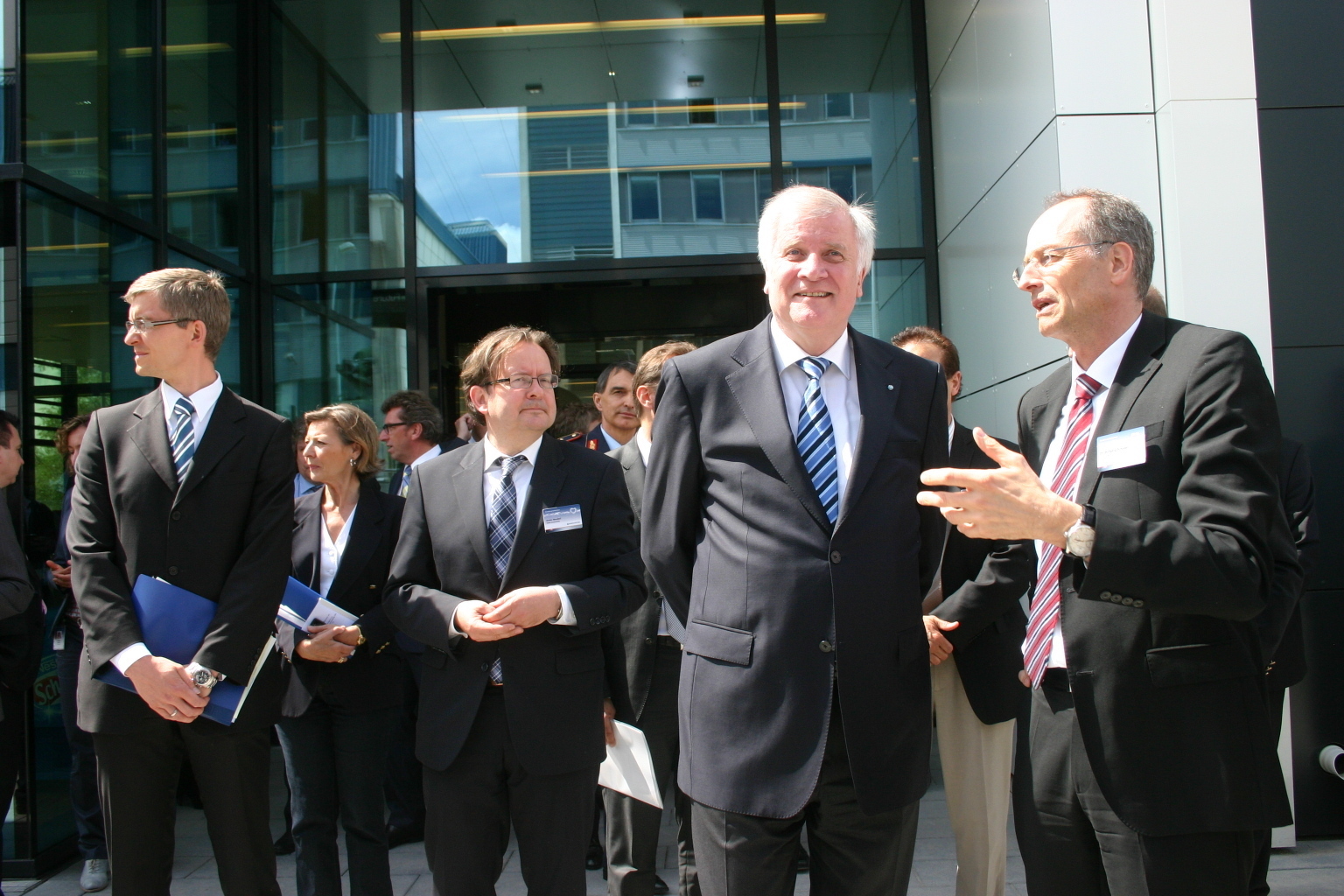 Eurocopter eröffnet am Standort Donauwörth ein neues Hubschrauber-Entwicklungszentrum, Foto: B4B SCHWABEN