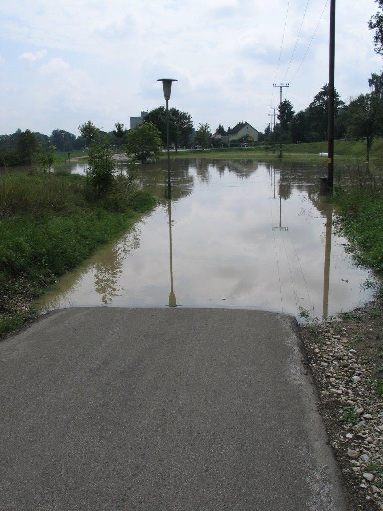 Trotz des Hochwasser haben Arbeitnehmer und Arbeitgeber Rechte und Pflichten, Foto: privat