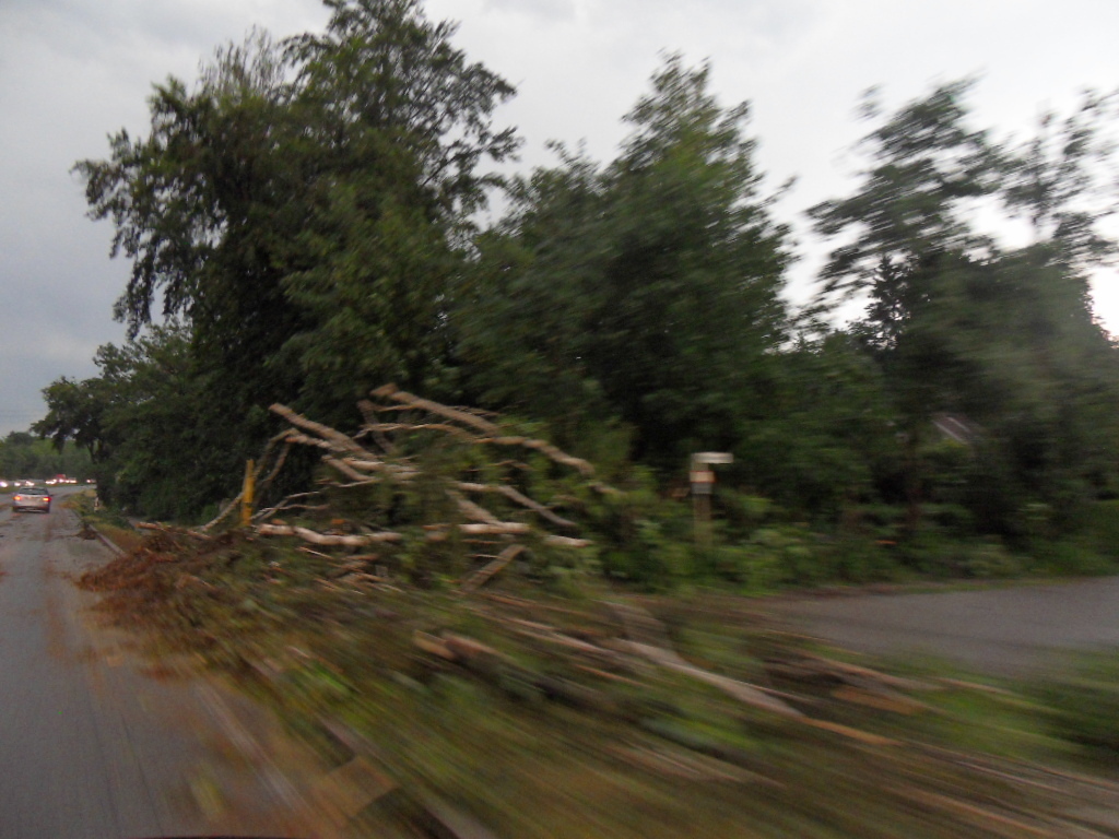 Das Unwetter hinterließ Chaos pur in Augsburg Stadt und Land. Fotos: B4B SCHWABEN