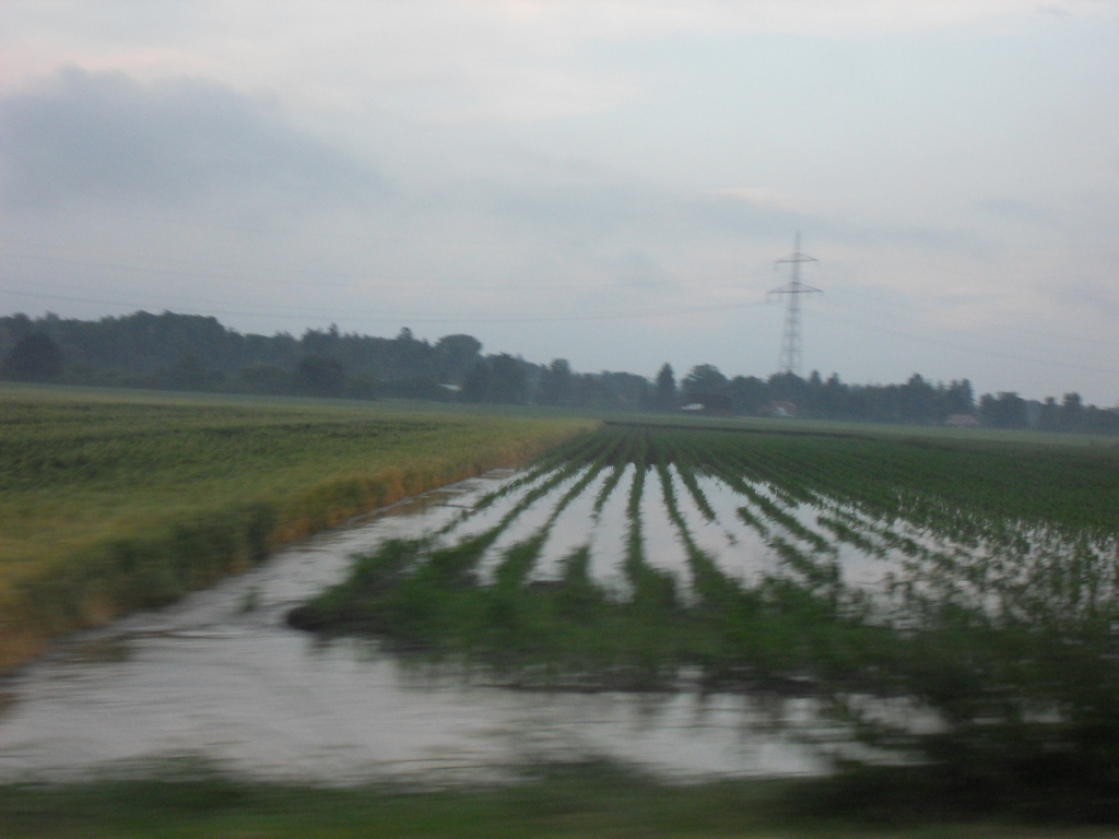 Das Unwetter hinterließ Chaos pur in Augsburg Stadt und Land. Fotos: B4B SCHWABEN