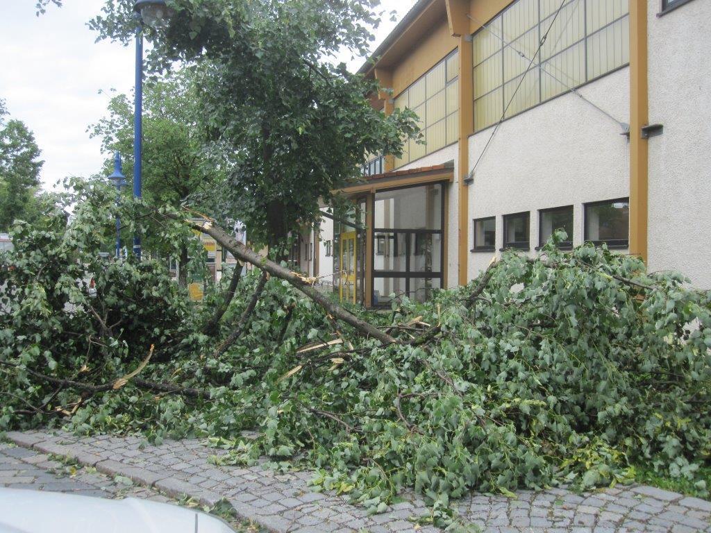 Unwetter Fotos der B4B SCHWABEN Leser aus Augsburg und Umgebung Fotos: privat