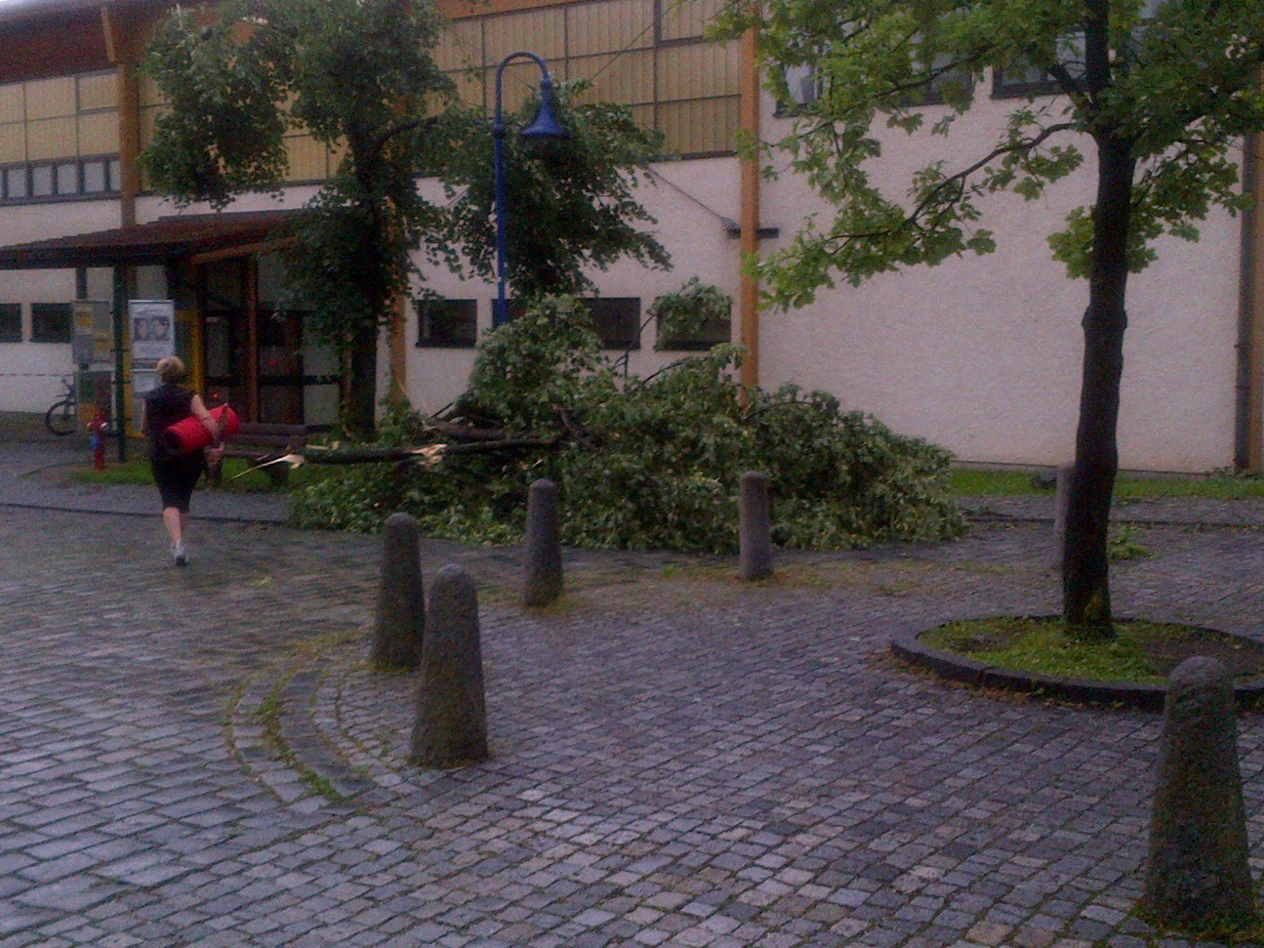 Unwetter Fotos der B4B SCHWABEN Leser aus Augsburg und Umgebung Fotos: privat