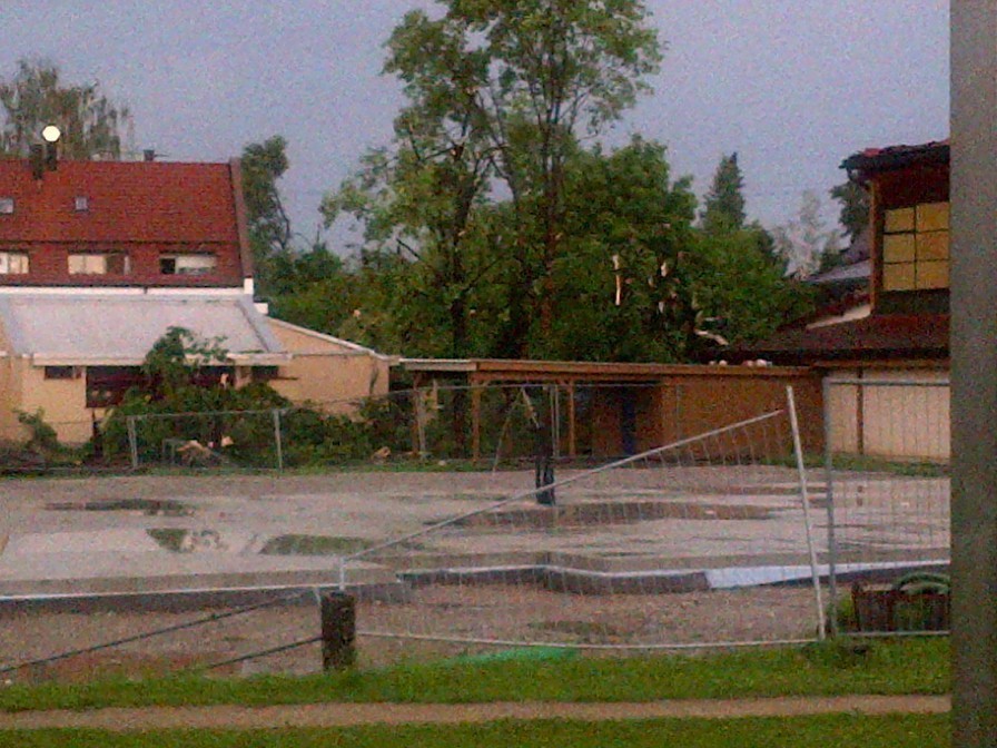 Unwetter Fotos der B4B SCHWABEN Leser aus Augsburg und Umgebung Fotos: privat
