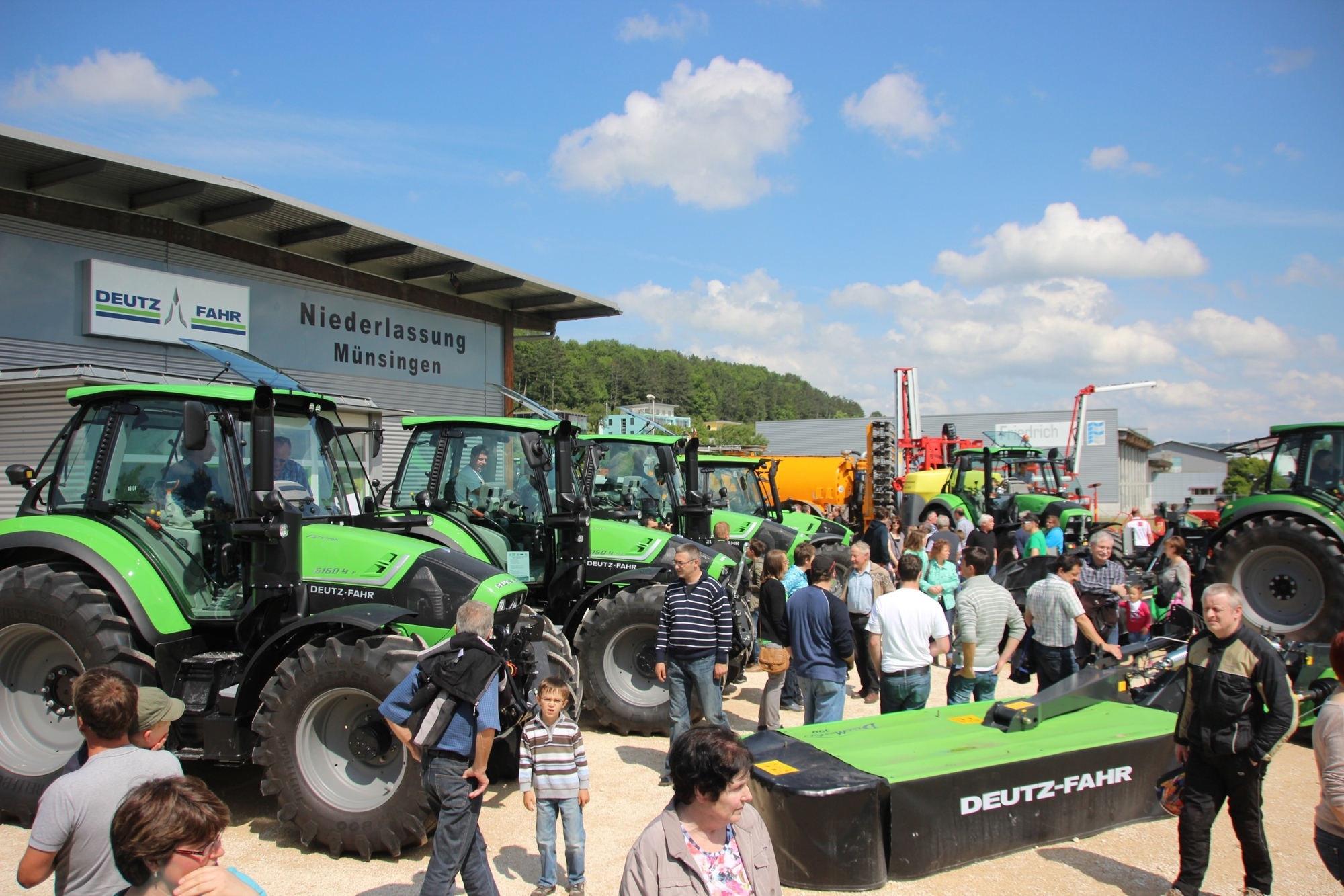Das neue SAME DEUTZ-FAHR Zentrum in Münsingen. Foto: SDF