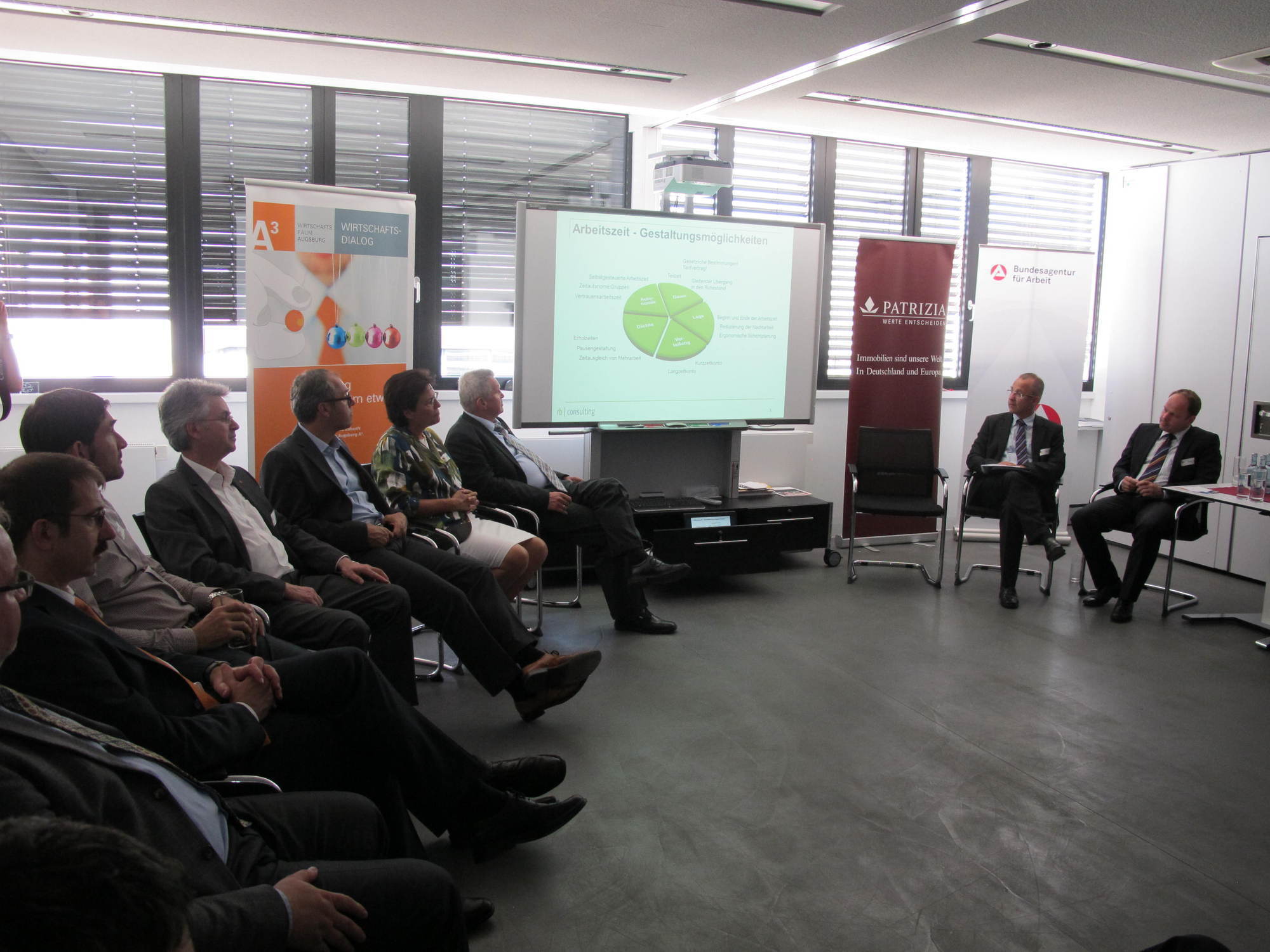Der A3 Wirtschaftsdialog bei PATRIZIA zum Thema Arbeitszeitmodelle, Foto: B4B SCHWABEN