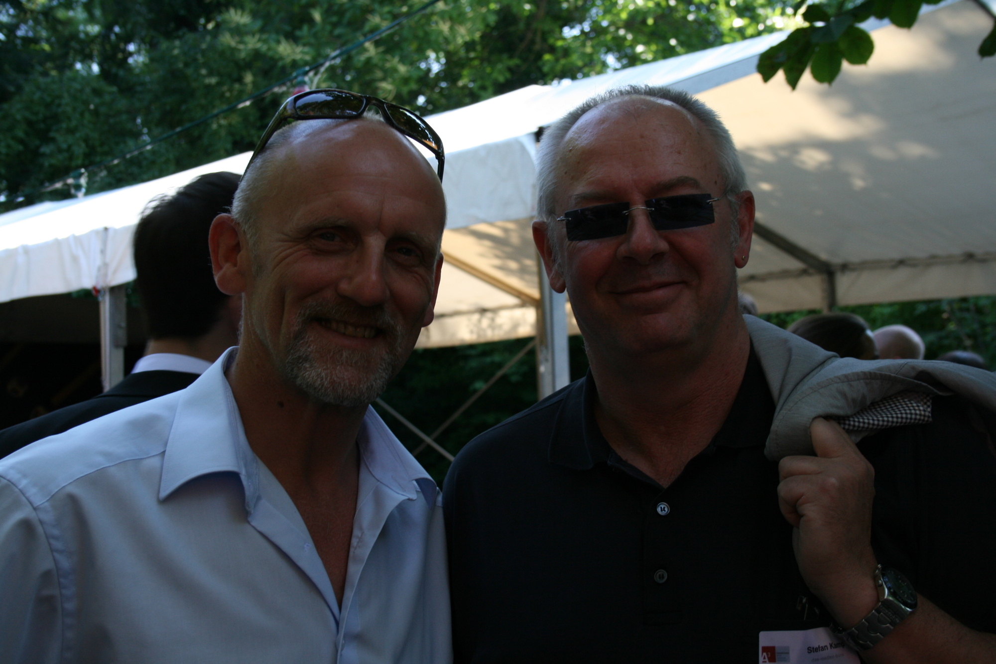 Zwischen Minigolf und Köstlichkeiten vom Grill kam das Netzwerken beim A³ Sommerfest nicht zu kurz. Fotos: B4B SCHWABEN